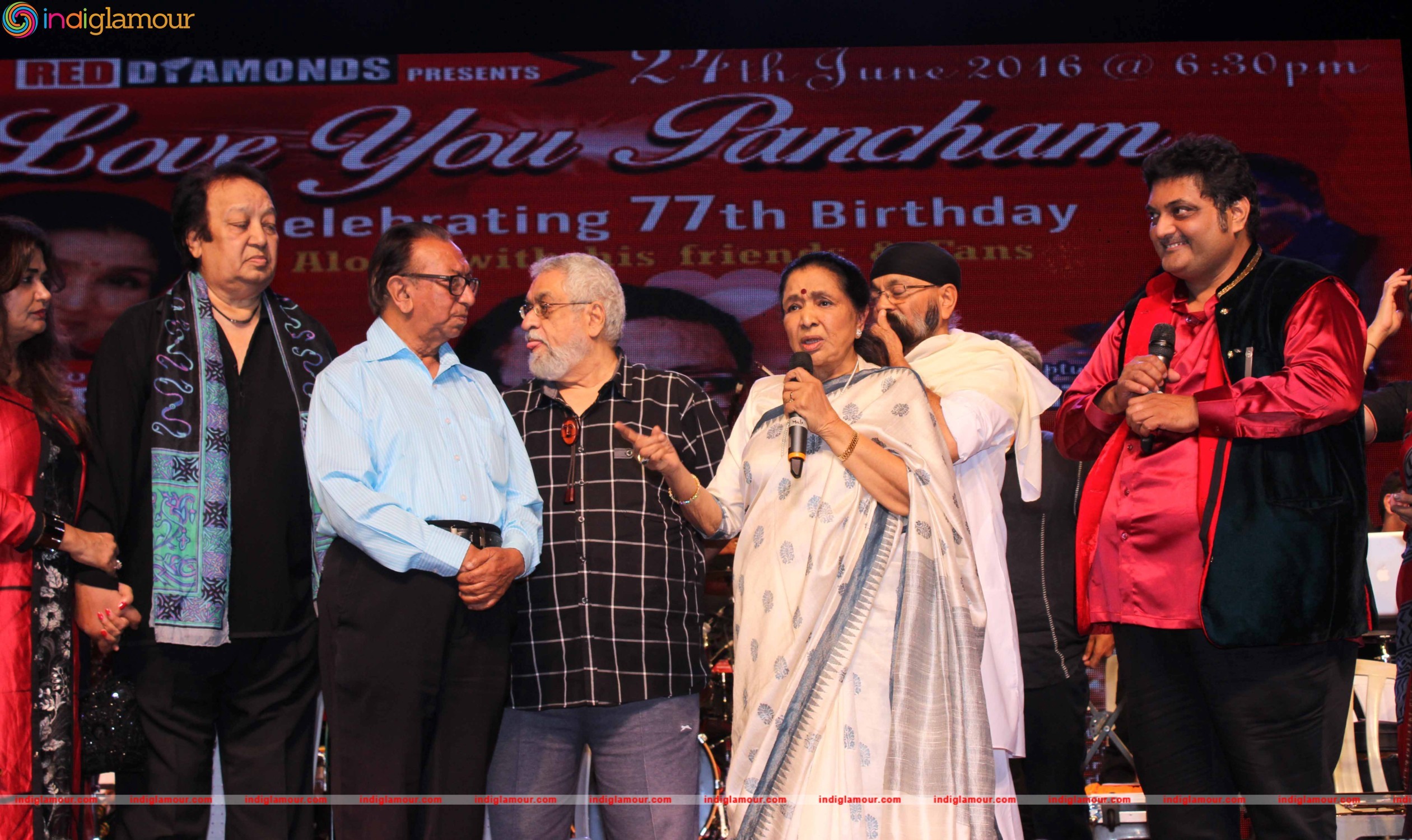 Asha Bhosle and Other Celebrate Pancham Da 77th Birthday at Shanmukhananda Hall Event hd photo