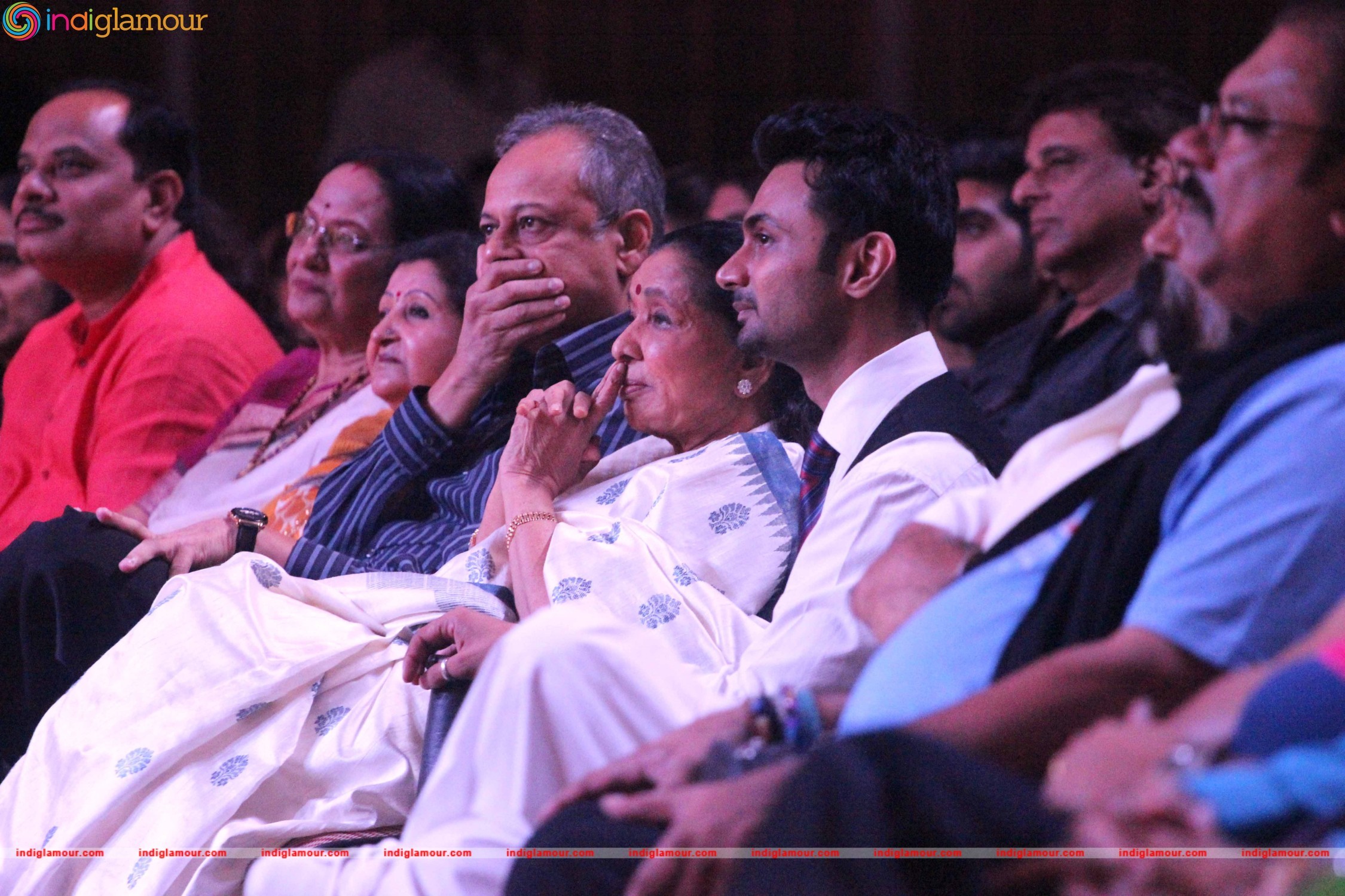 Asha Bhosle and Other Celebrate Pancham Da 77th Birthday at Shanmukhananda Hall Event hd photo