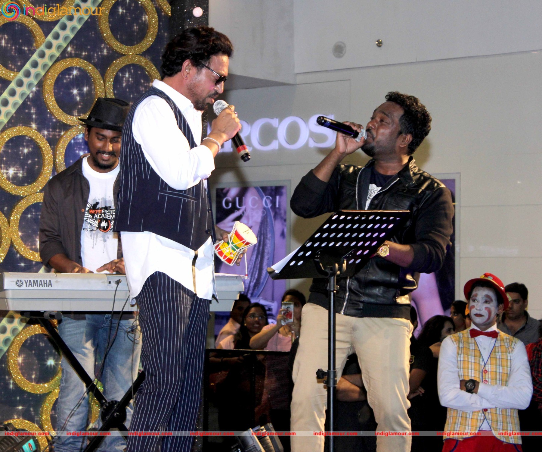 Irrfan Khan Promote Madaari at Viviana Mall Event hd photo