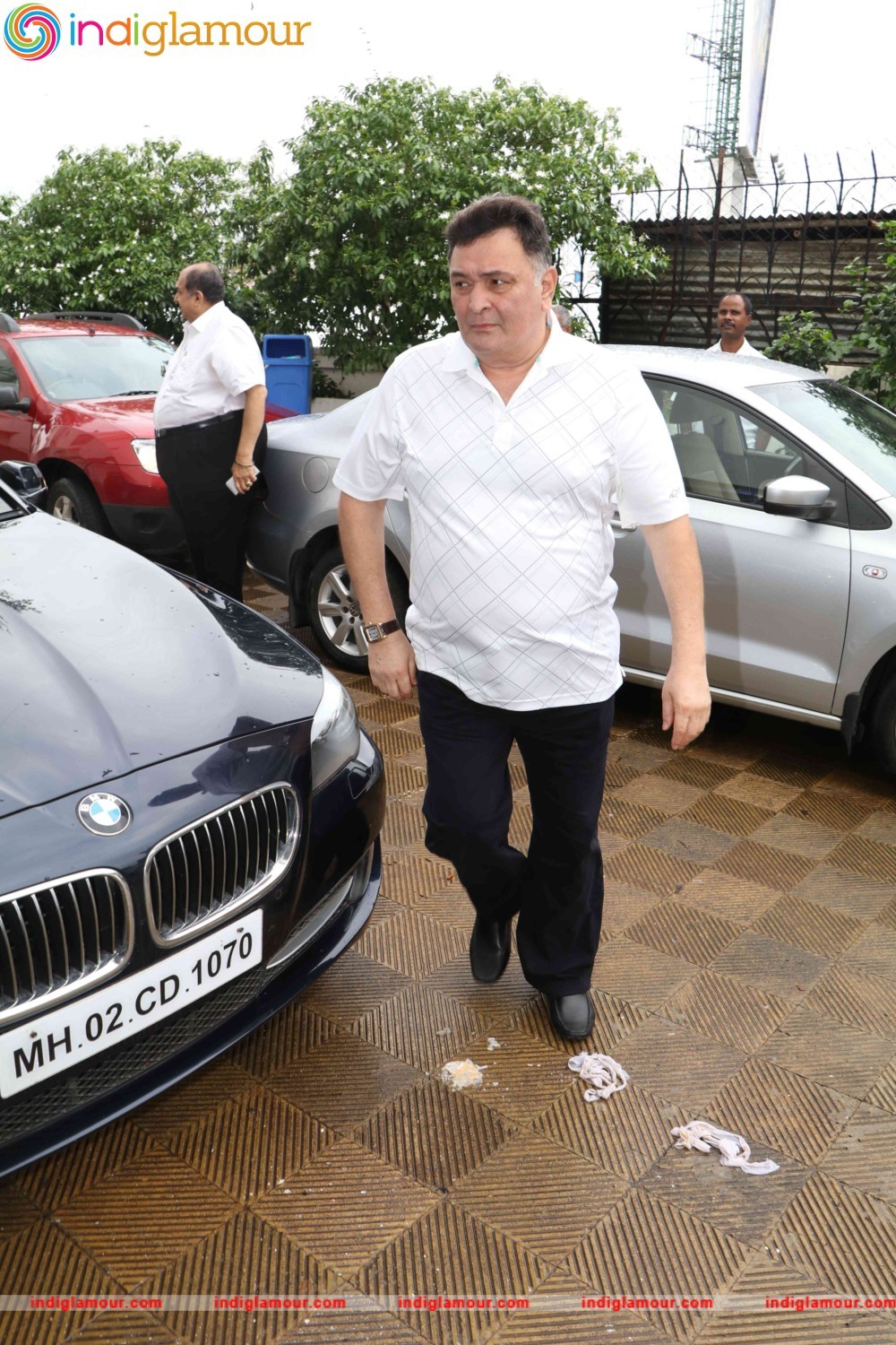 Raveena Tandons Father in law Mr. Kundan Thadani Prayer Meet Event hd photo