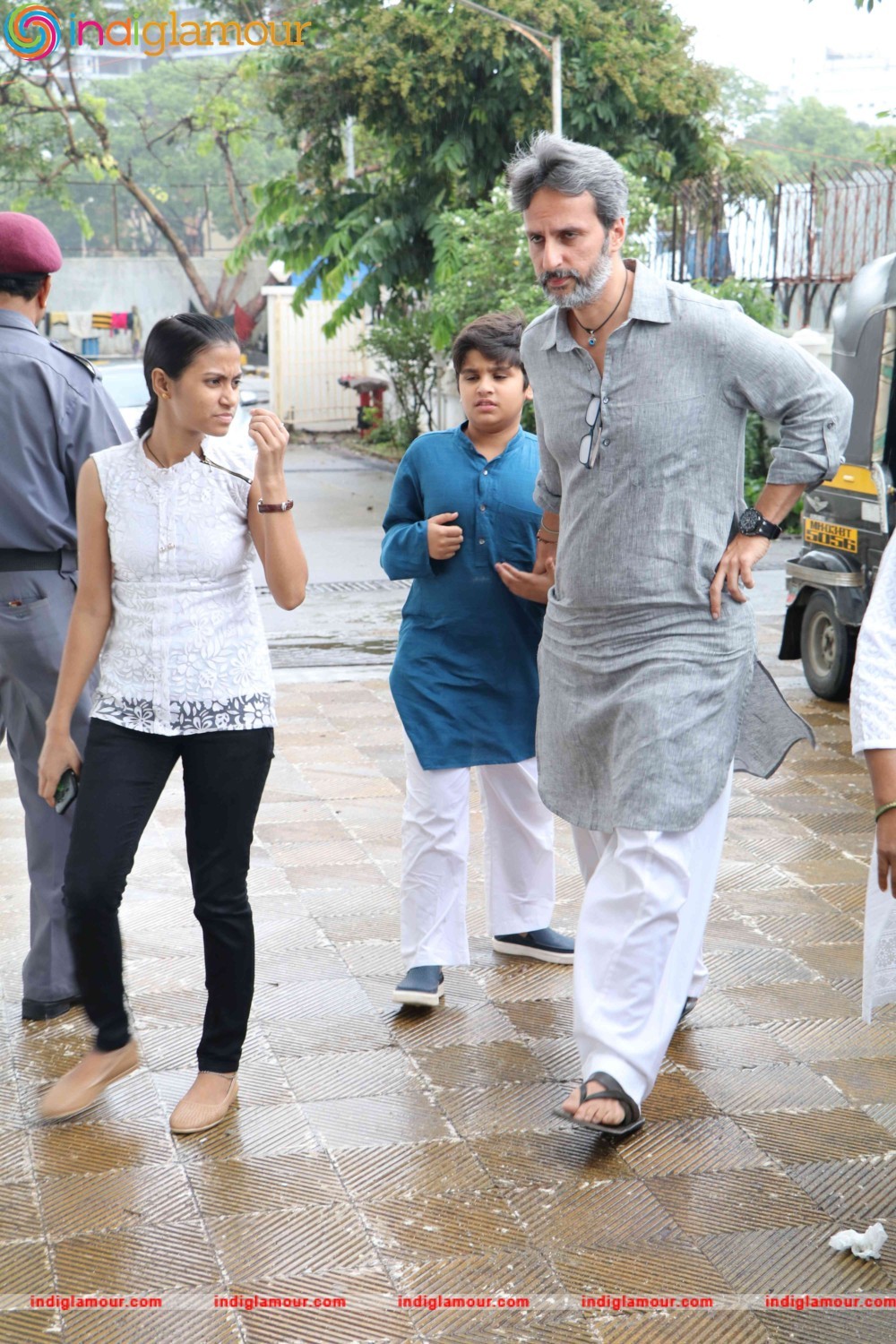 Raveena Tandons Father in law Mr. Kundan Thadani Prayer Meet Event hd photo