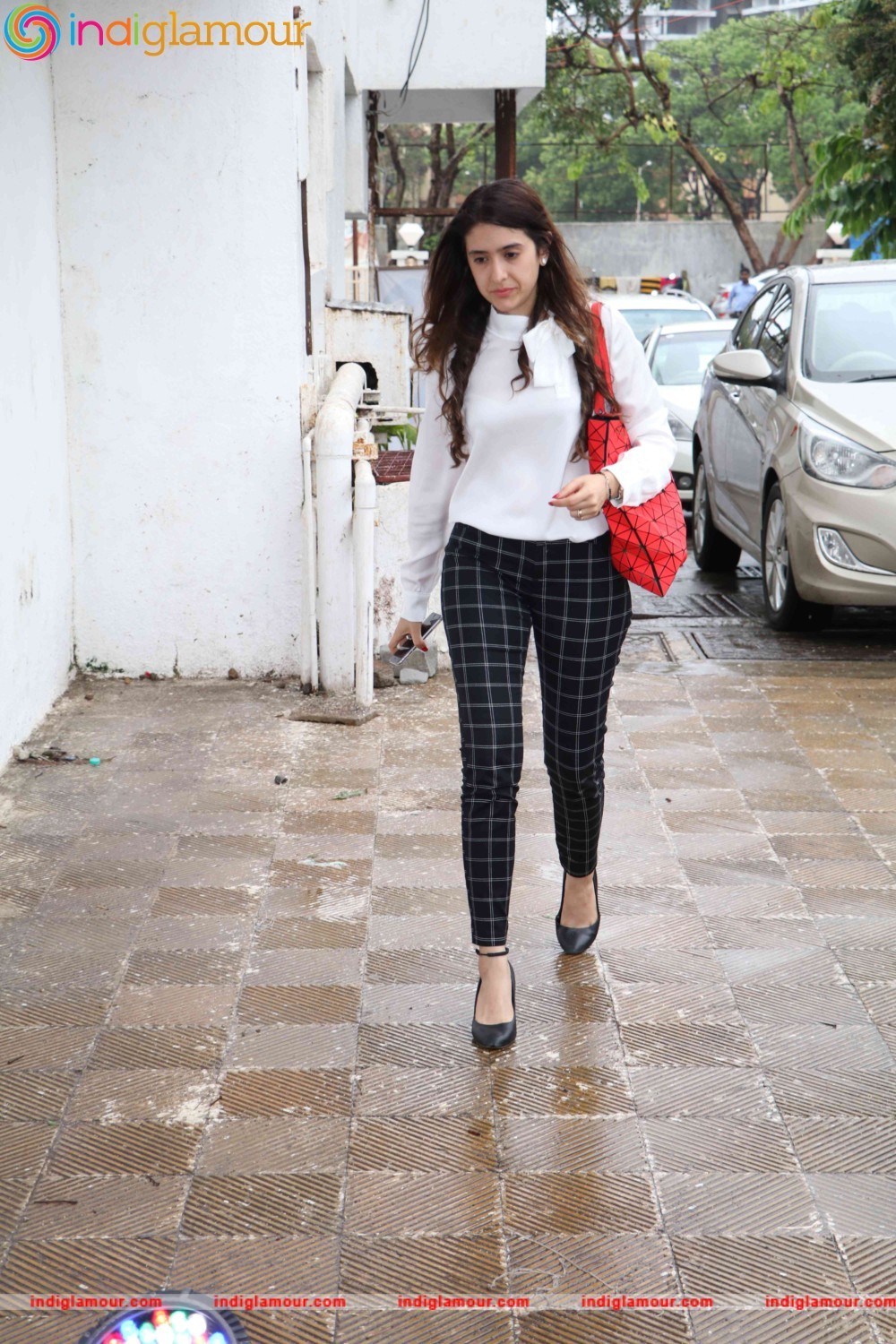 Raveena Tandons Father in law Mr. Kundan Thadani Prayer Meet Event hd photo