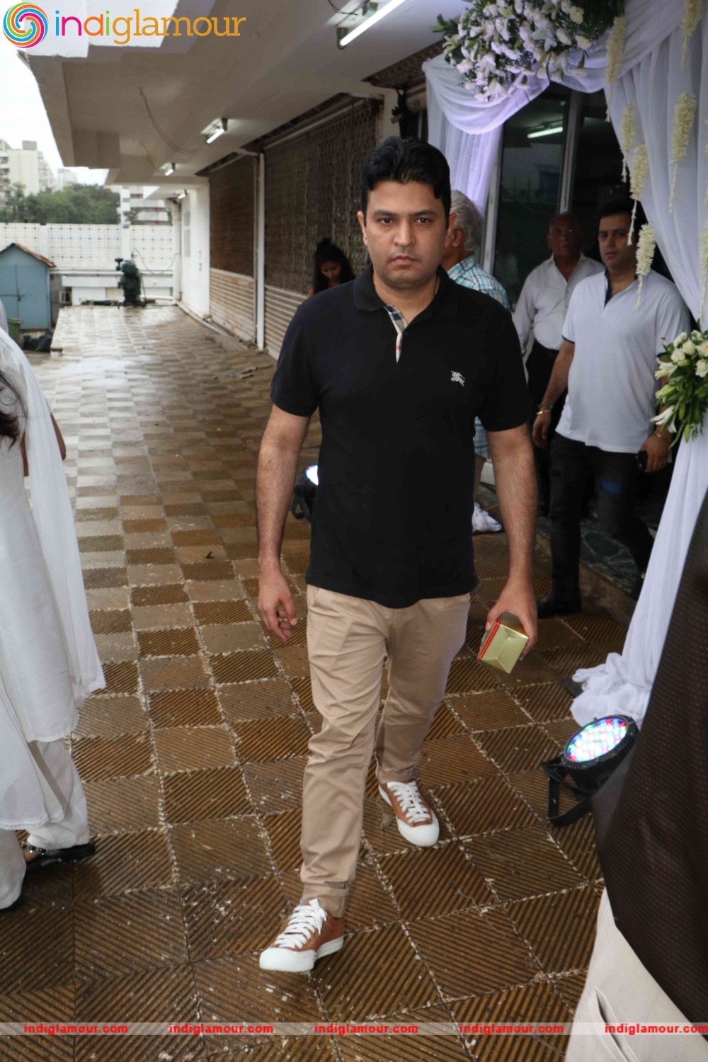 Raveena Tandons Father in law Mr. Kundan Thadani Prayer Meet Event hd photo