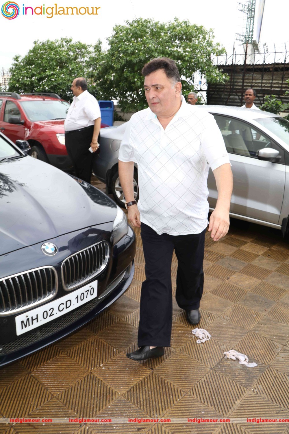Raveena Tandons Father in law Mr. Kundan Thadani Prayer Meet Event hd photo