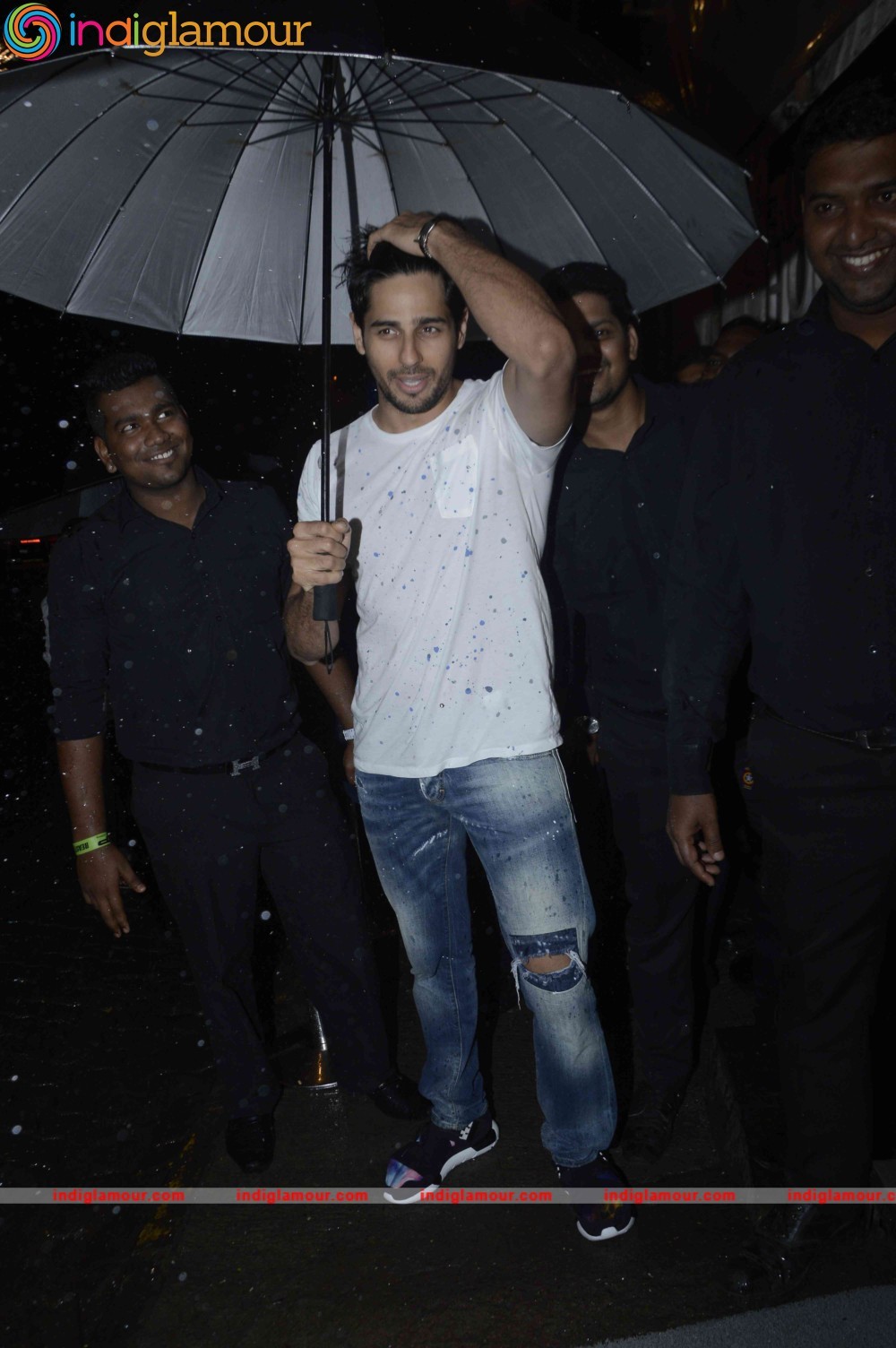 Celebs at Anand L. Rai Birthday Bash Event hd photo
