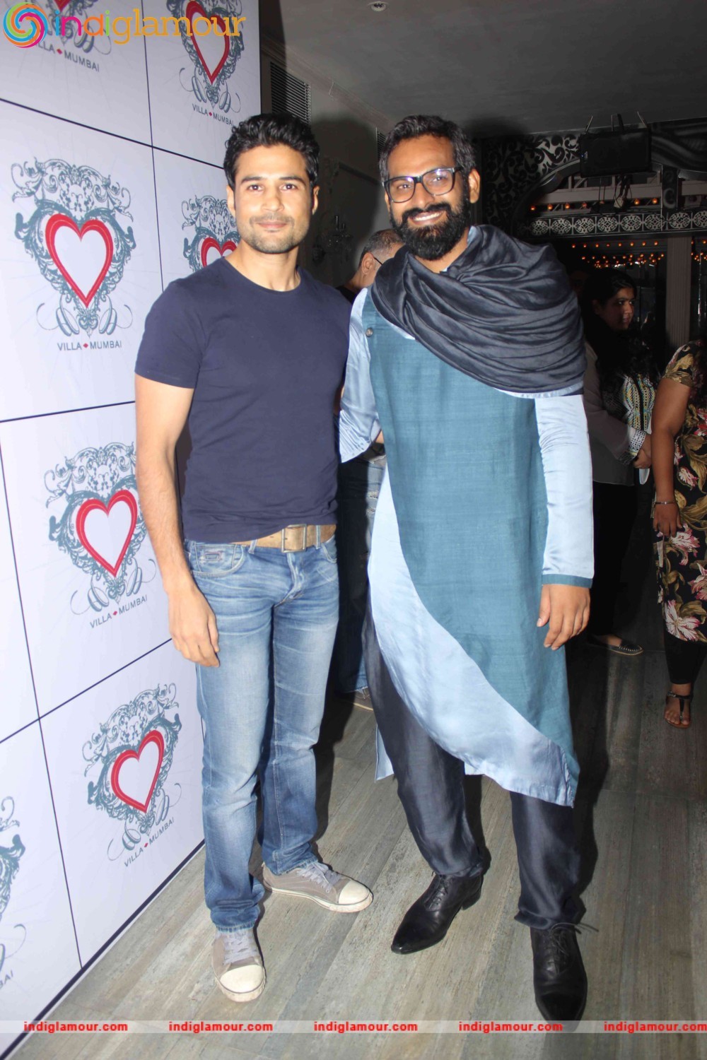 Raj Kumar Yadav and Rajeev Khandelwal Grace art Director Saini Johray Birthday Bash Event hd photo