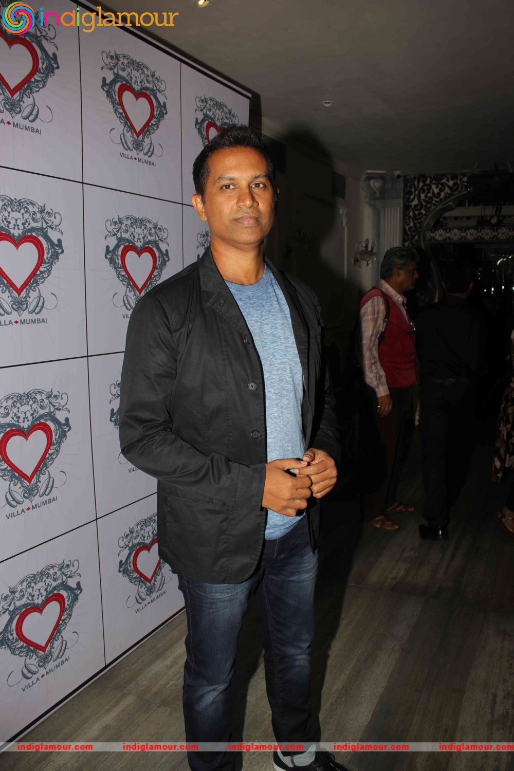 Raj Kumar Yadav and Rajeev Khandelwal Grace art Director Saini Johray Birthday Bash Event hd photo