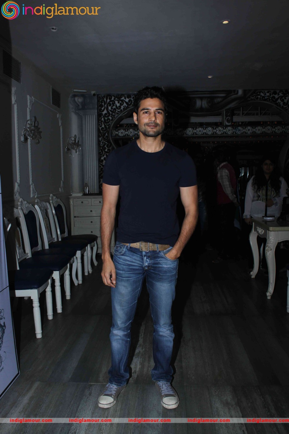 Raj Kumar Yadav and Rajeev Khandelwal Grace art Director Saini Johray Birthday Bash Event hd photo