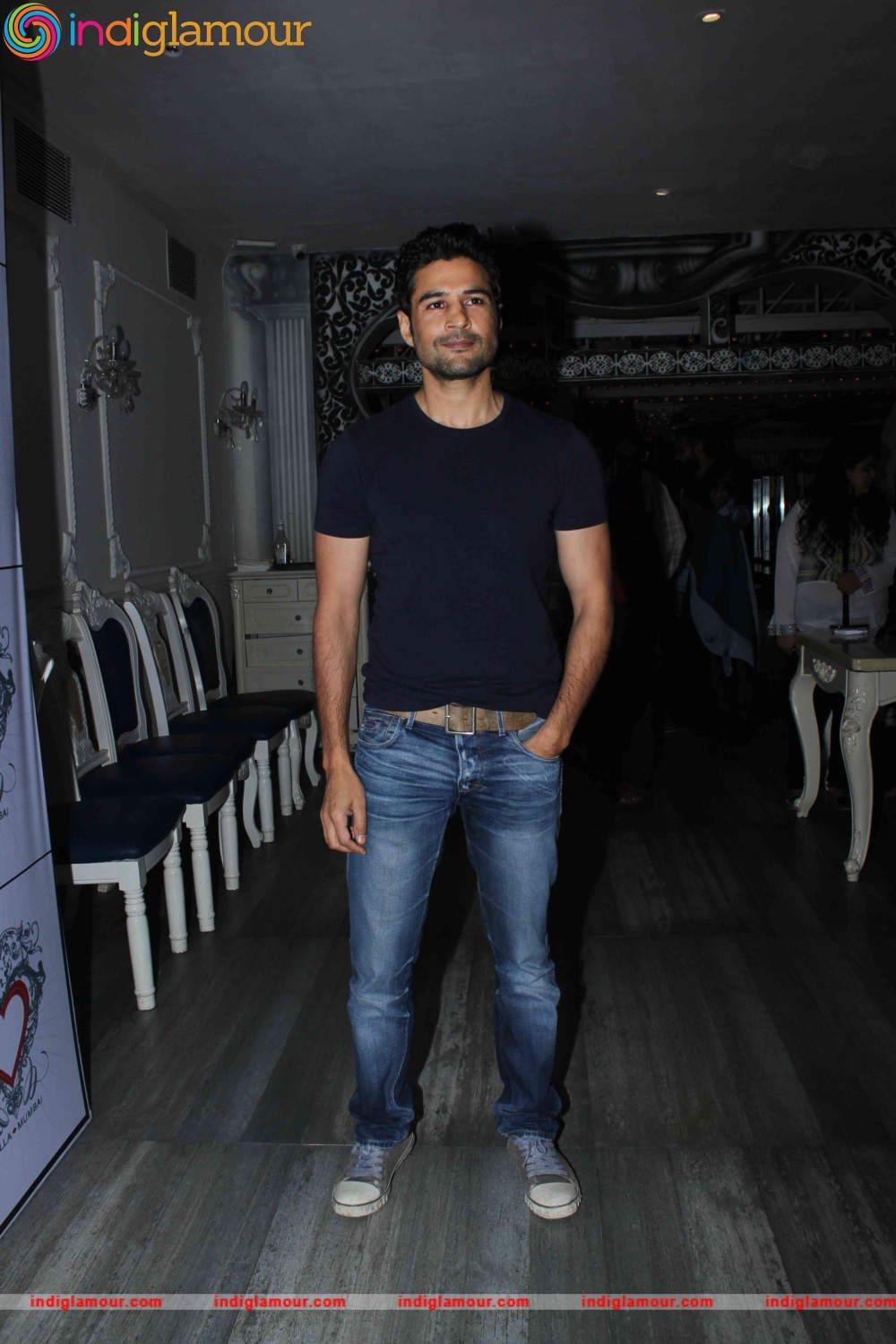 Raj Kumar Yadav and Rajeev Khandelwal Grace art Director Saini Johray Birthday Bash Event hd photo