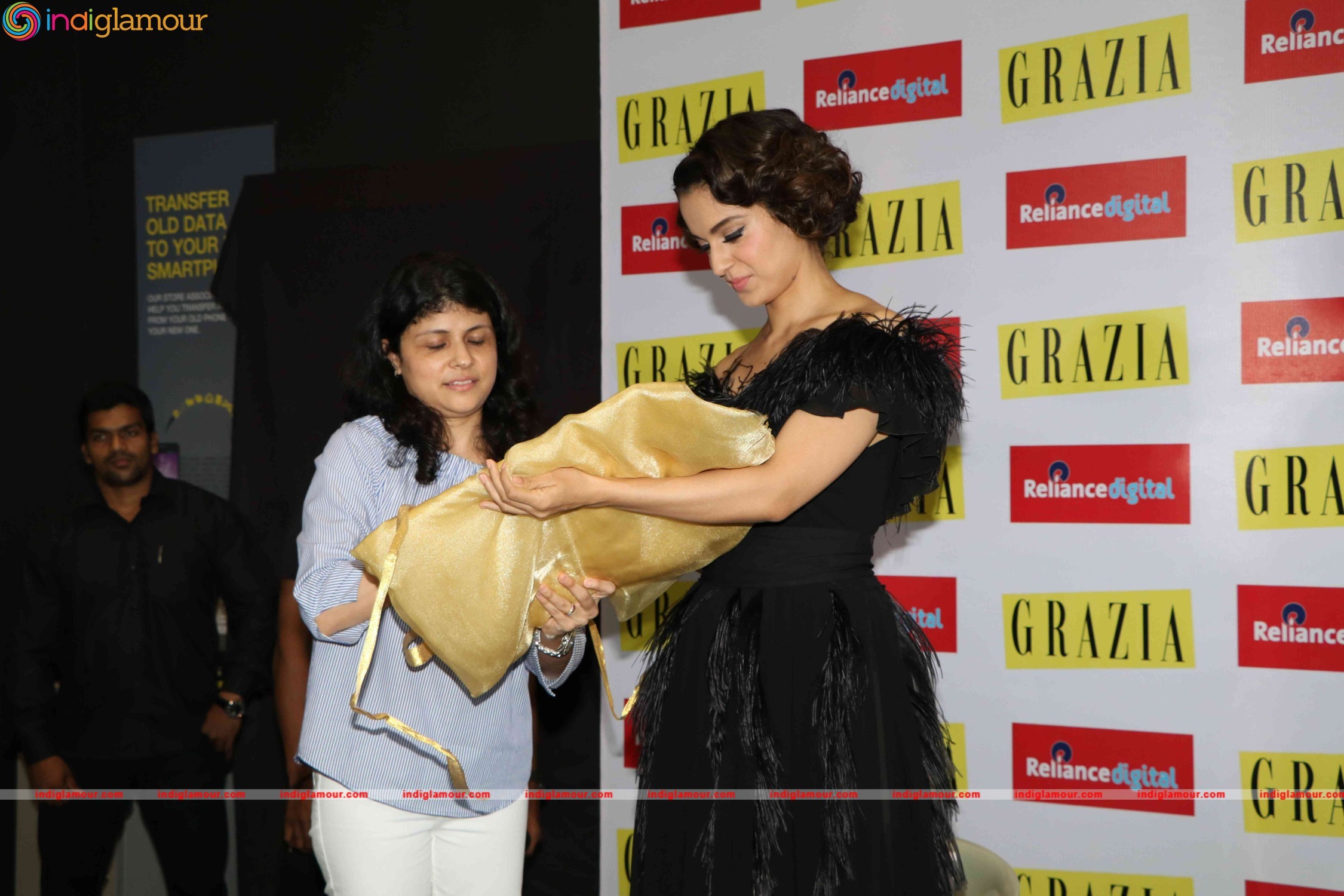 Kangana Ranaut Launches Grazia Magazine 100th Issue Event hd photo