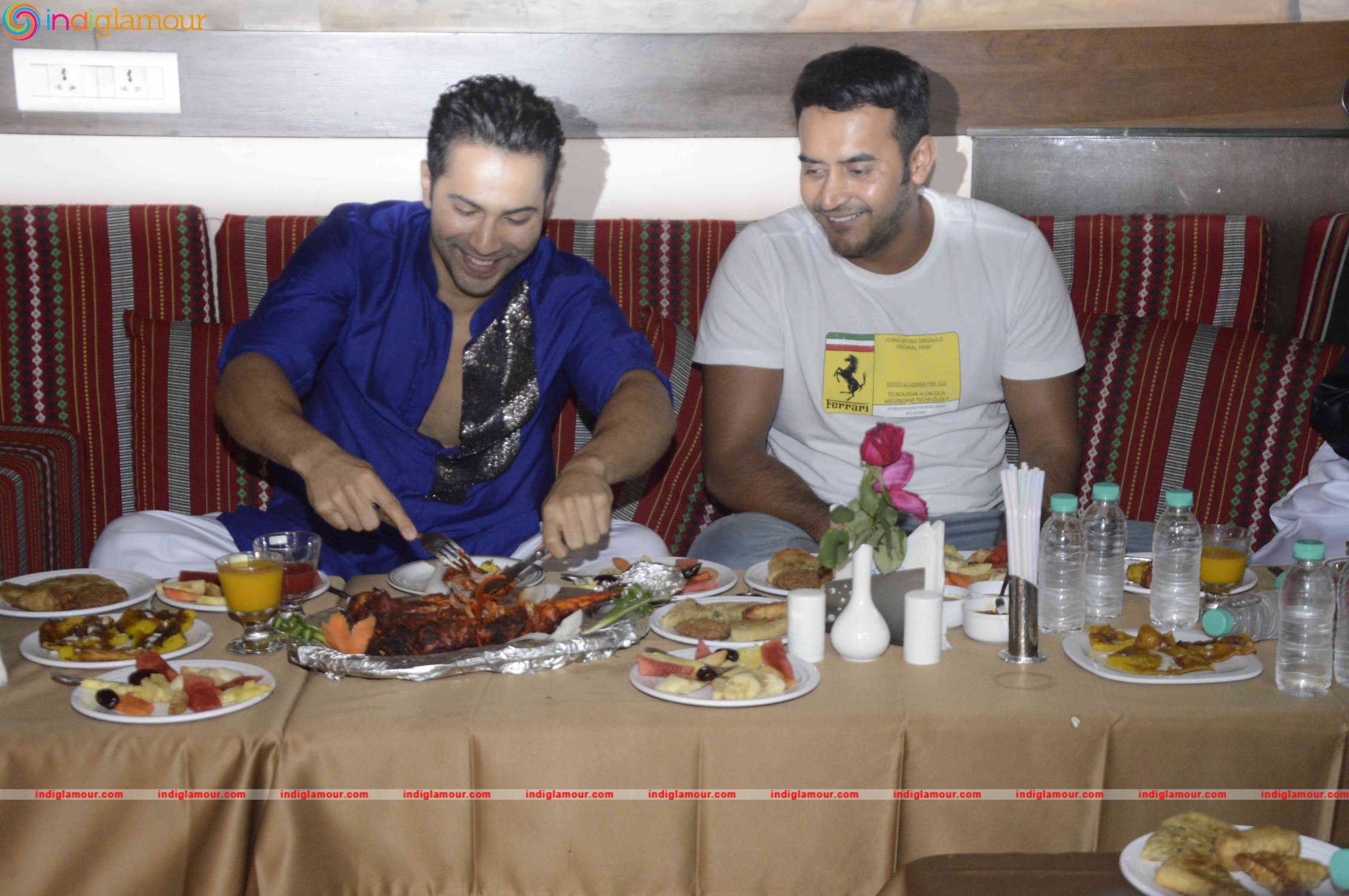Varun Dhawan Visits Persian Darbar Hotel Event hd photo