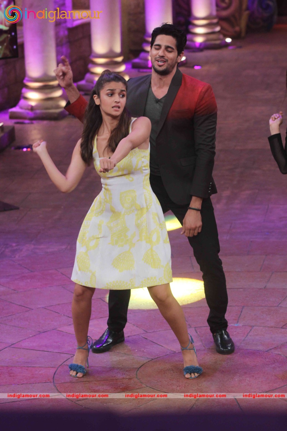 Promotion of Film Kapoor and Sons on the Sets of TV Show Comedy Nights Bachao Event hd photo