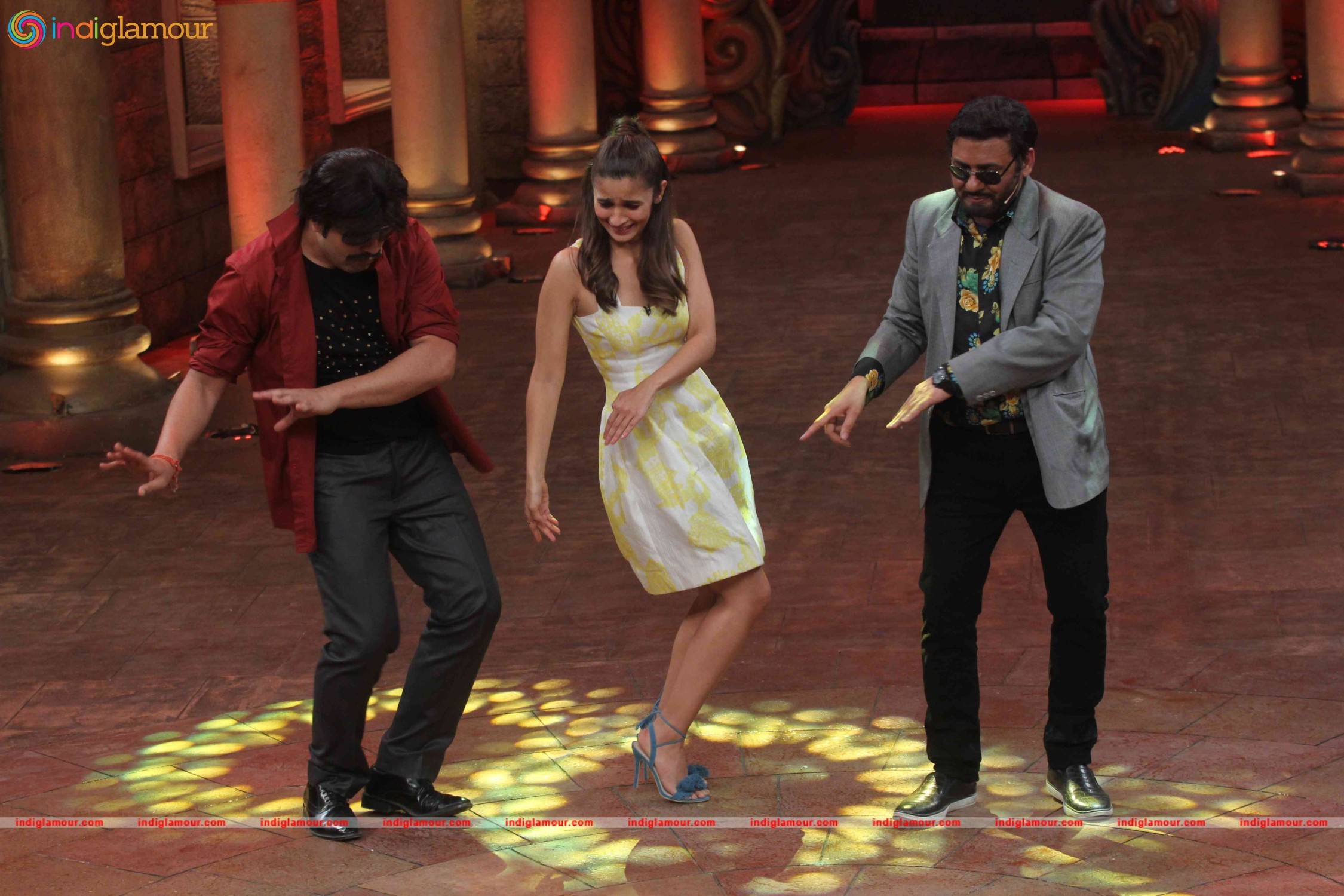 Promotion of Film Kapoor and Sons on the Sets of TV Show Comedy Nights Bachao Event hd photo