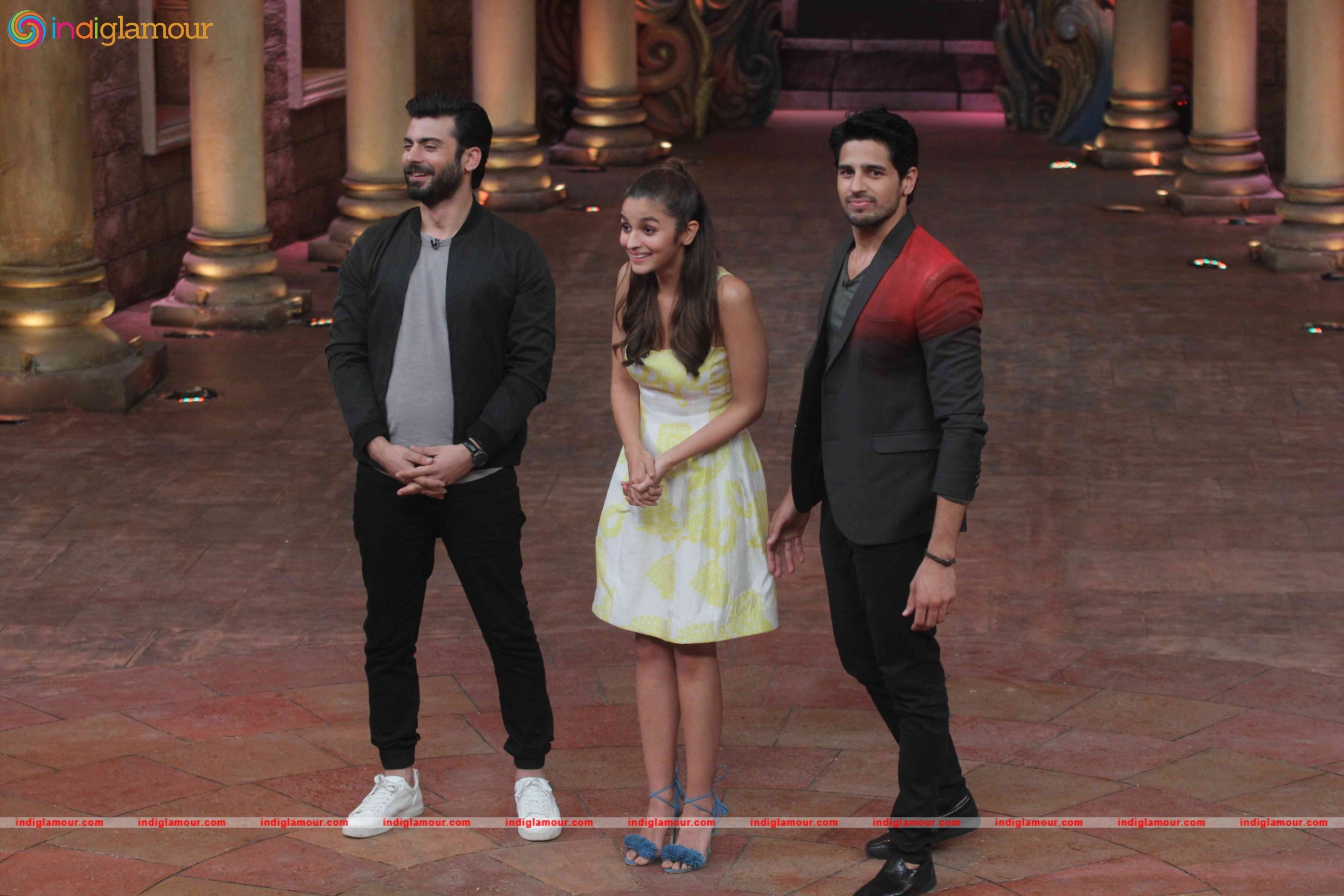 Promotion of Film Kapoor and Sons on the Sets of TV Show Comedy Nights Bachao Event hd photo