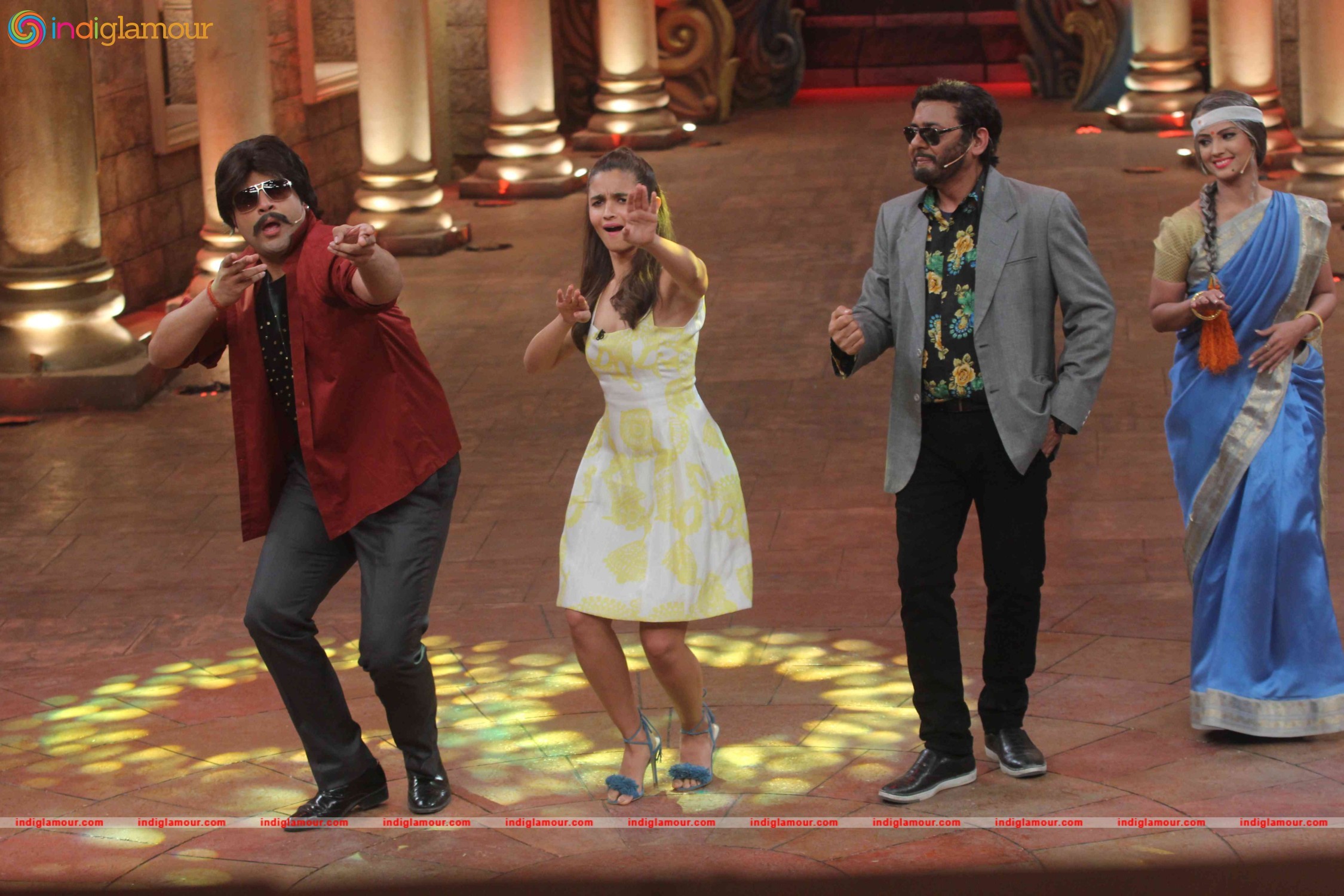 Promotion of Film Kapoor and Sons on the Sets of TV Show Comedy Nights Bachao Event hd photo