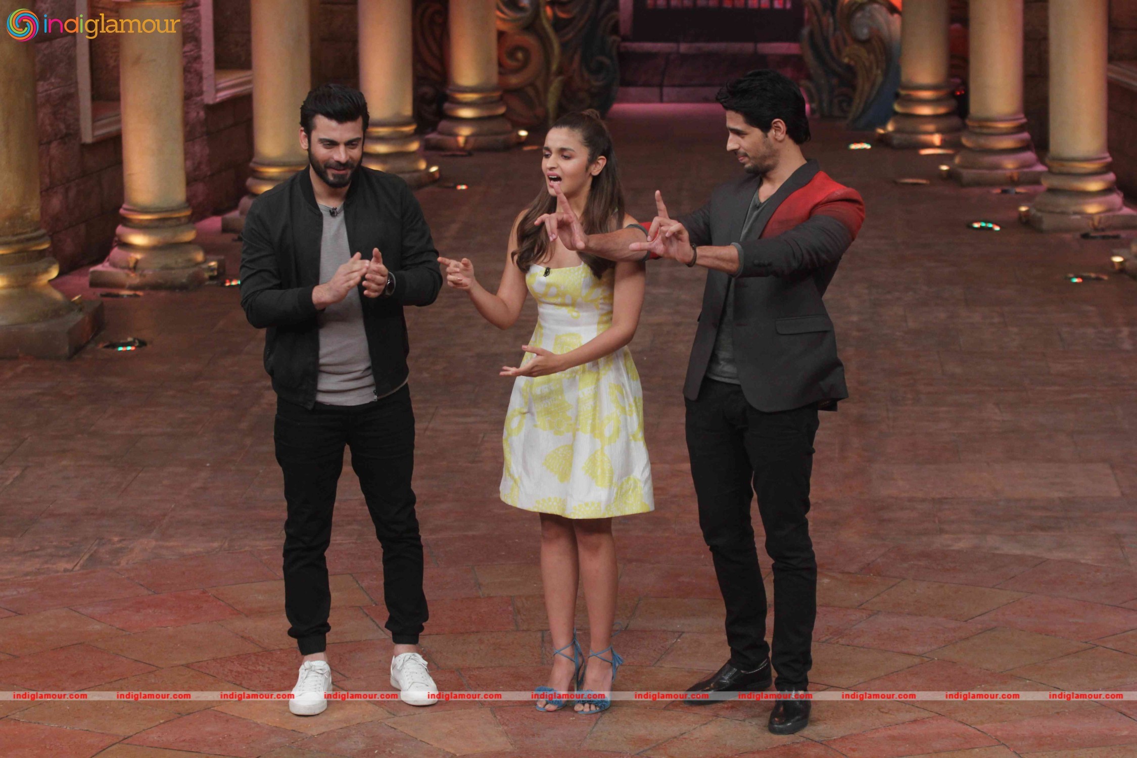 Promotion of Film Kapoor and Sons on the Sets of TV Show Comedy Nights Bachao Event hd photo