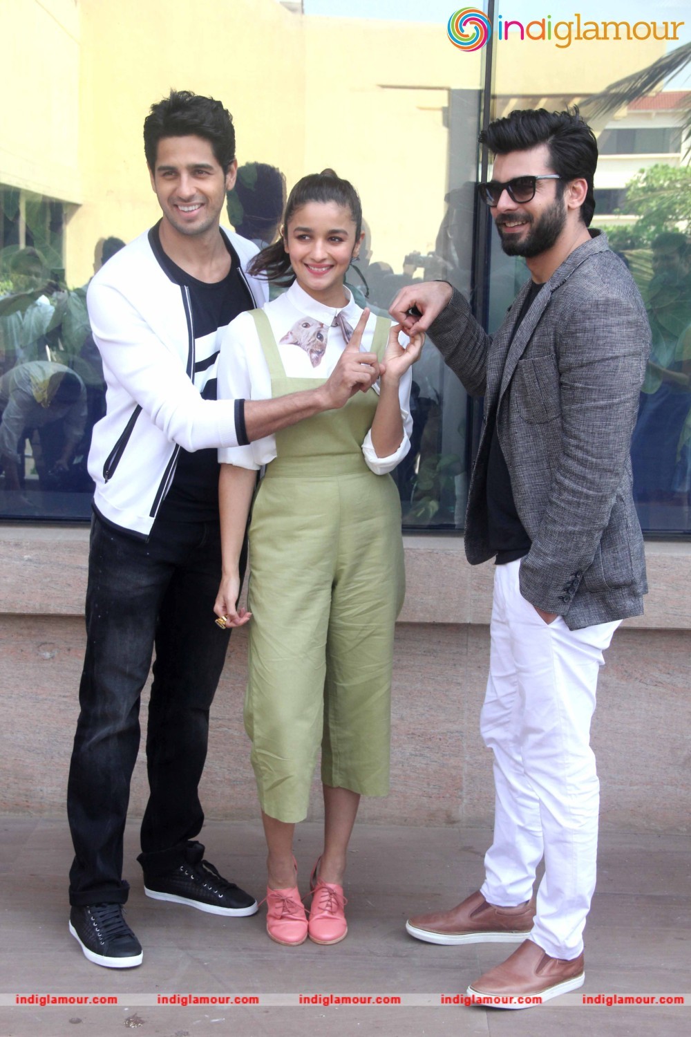 Media Interaction of Film Kapoor and Sons Event hd photo