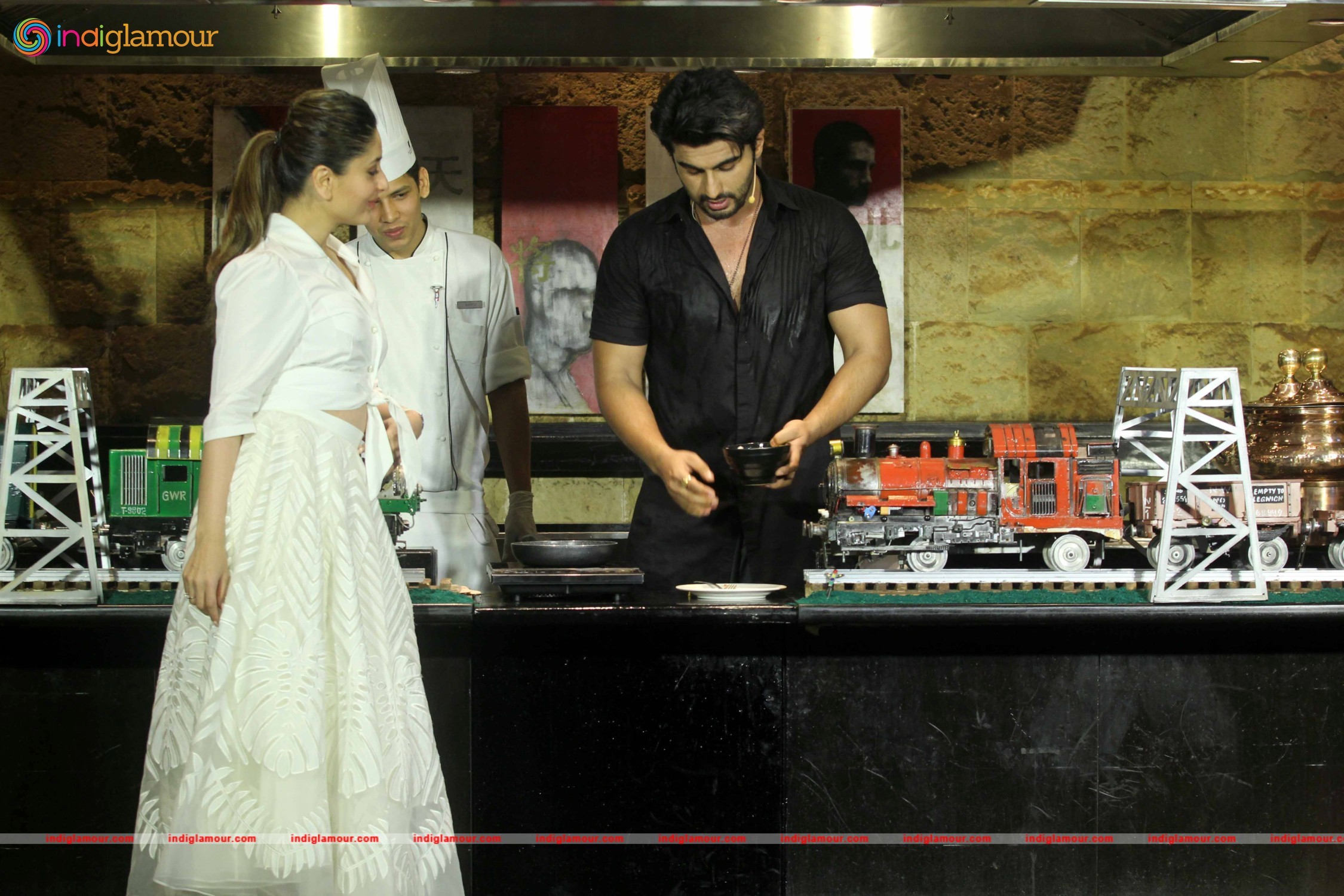 Special Launch to Promote of Film Ki and Ka Event hd photo