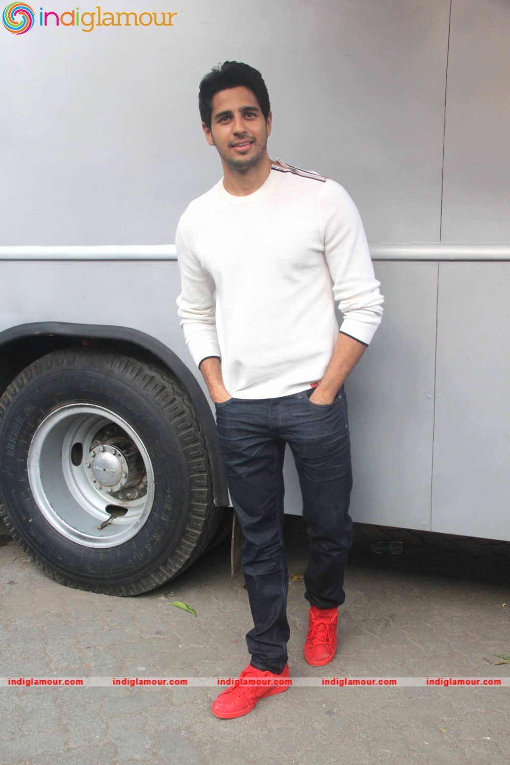 Media Interaction of Film Kapoor and Sons Event hd photo