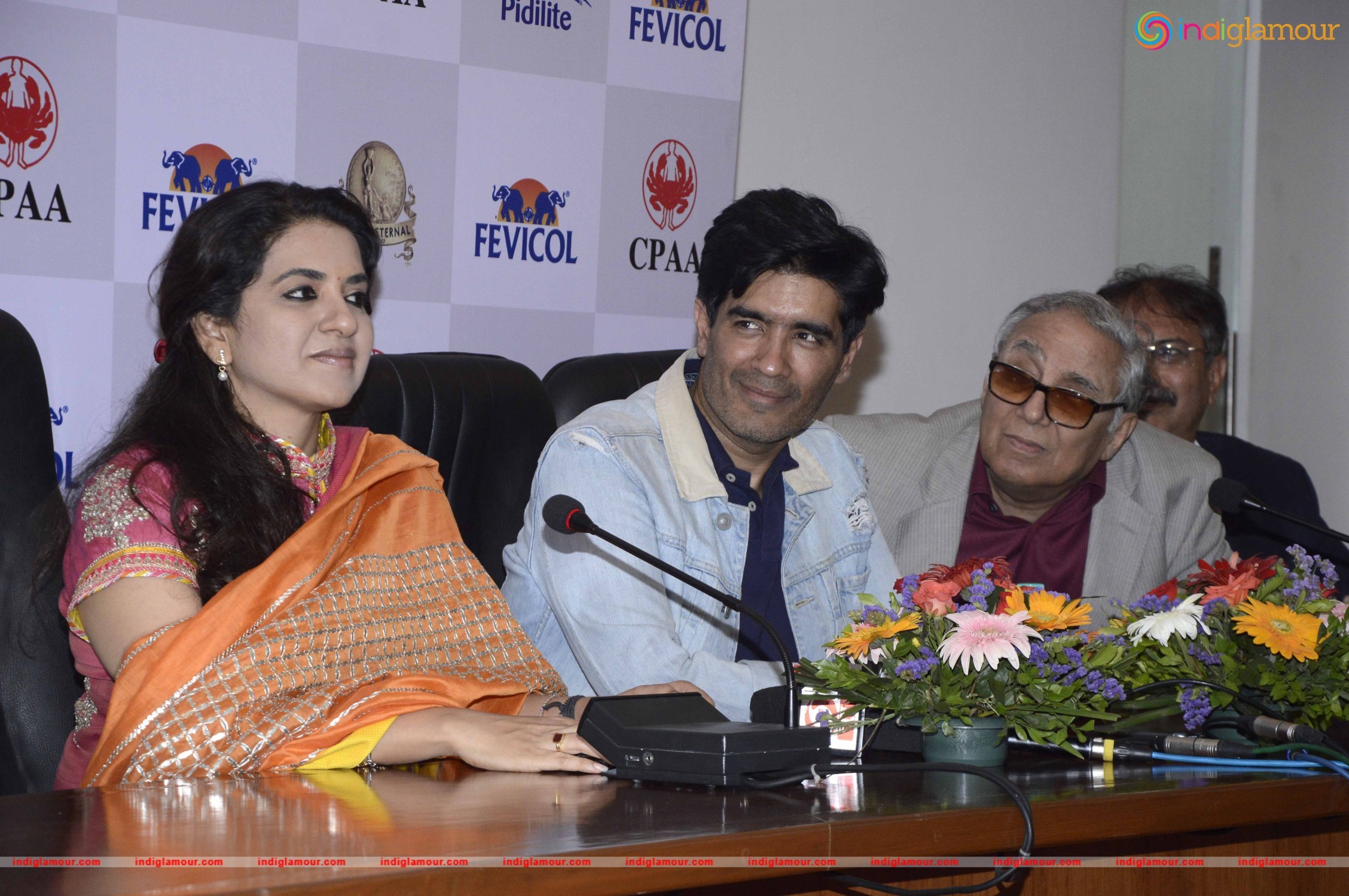 Fashion Designers Shaina NC and Manish Malhotra Press Conference Event hd photo