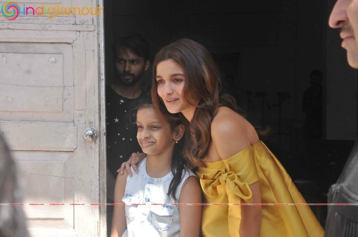 Alia Bhatt, Sidharth Malhotra, Fawad Khan at Kapoor N Sons promotions in Mumbai Event hd photo