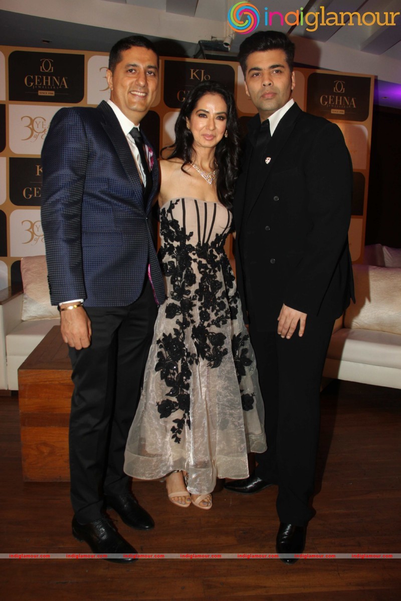 Gehna Jwellers Celebrates 30th Years With Karan Johar s New Line Event hd photo