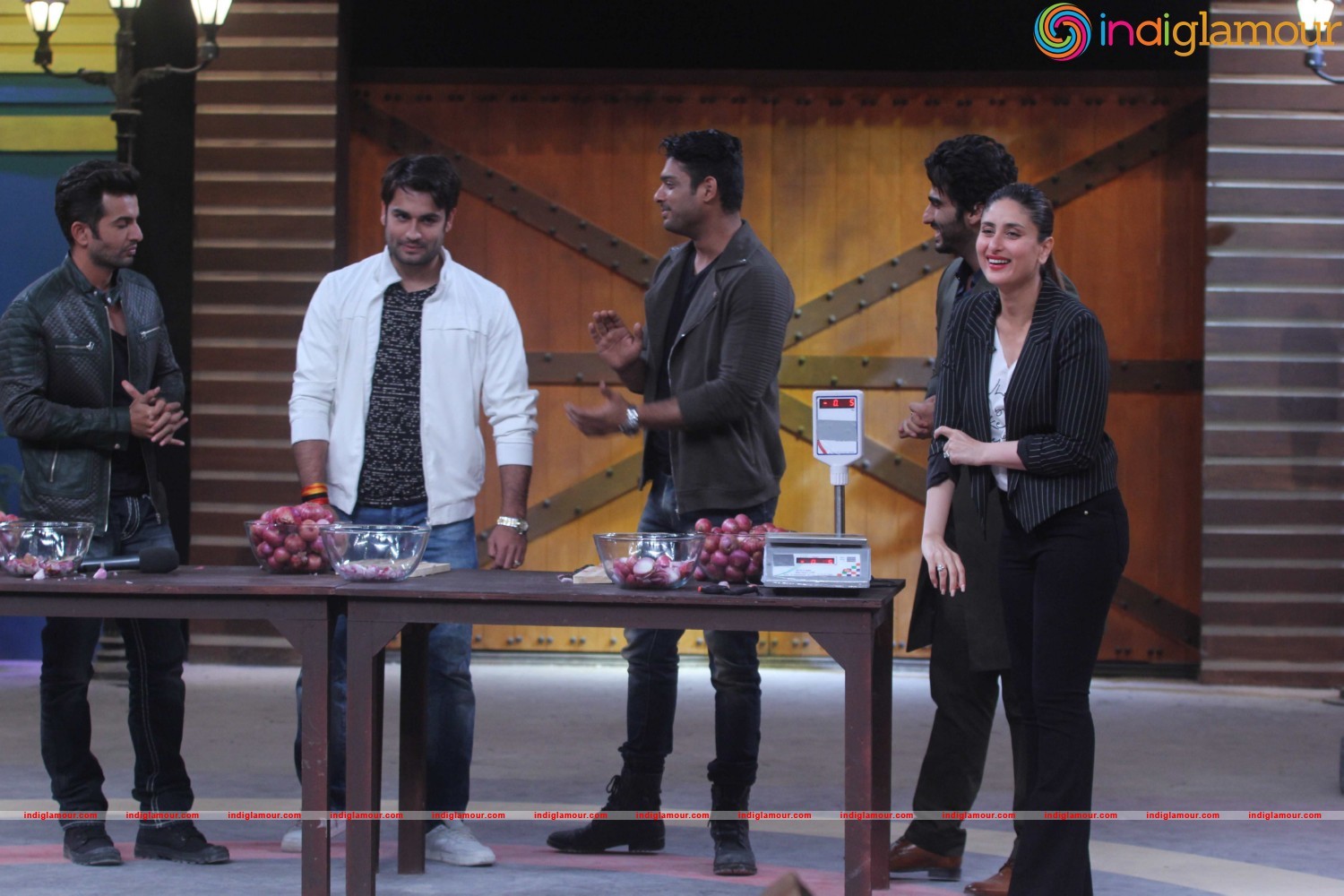 Promotion of Movie Ki And KA at the Set of Khatron Ka Khiladi Event hd photo