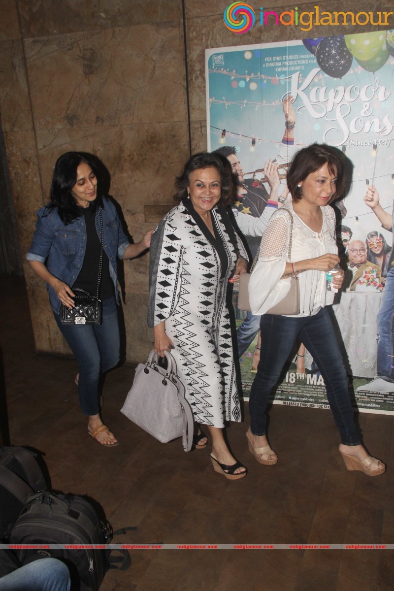 Screening of Movie Kapoor and Sons Event hd photo