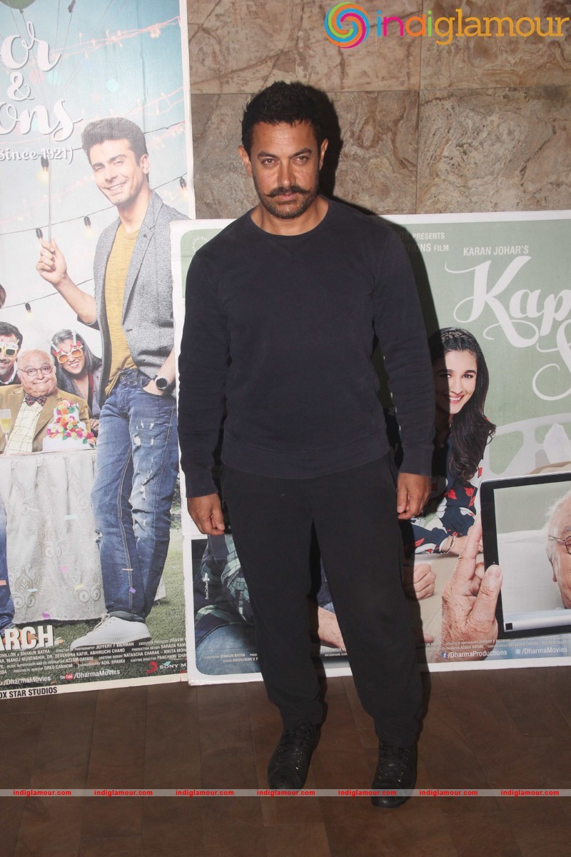 Screening of Movie Kapoor and Sons Event hd photo