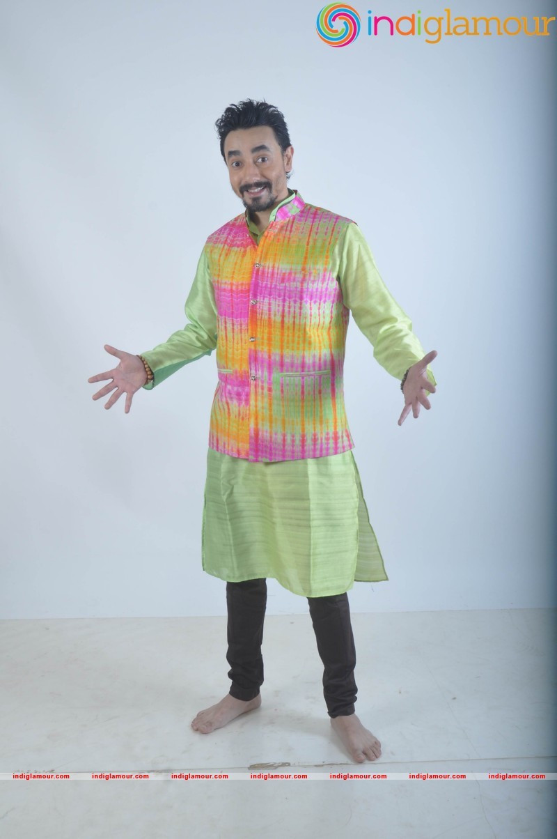 RJ Mantra Photo shoot Event hd photo