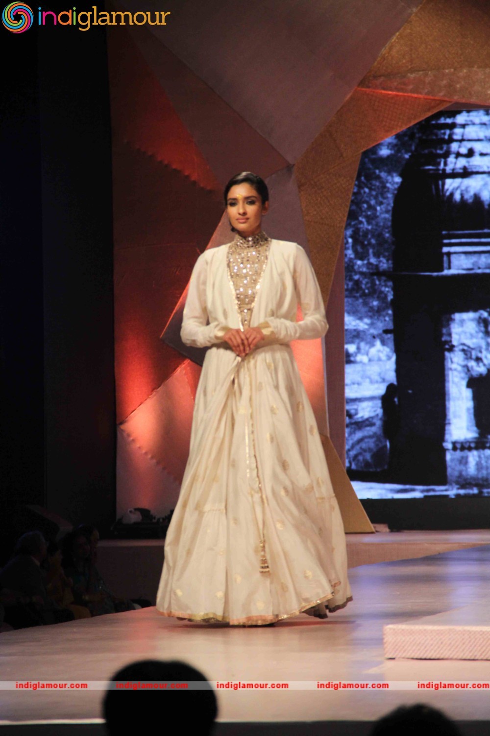 Bollywood Celebs Walks The Ramp For Manish Malhotra and Shaina NC Event hd photo