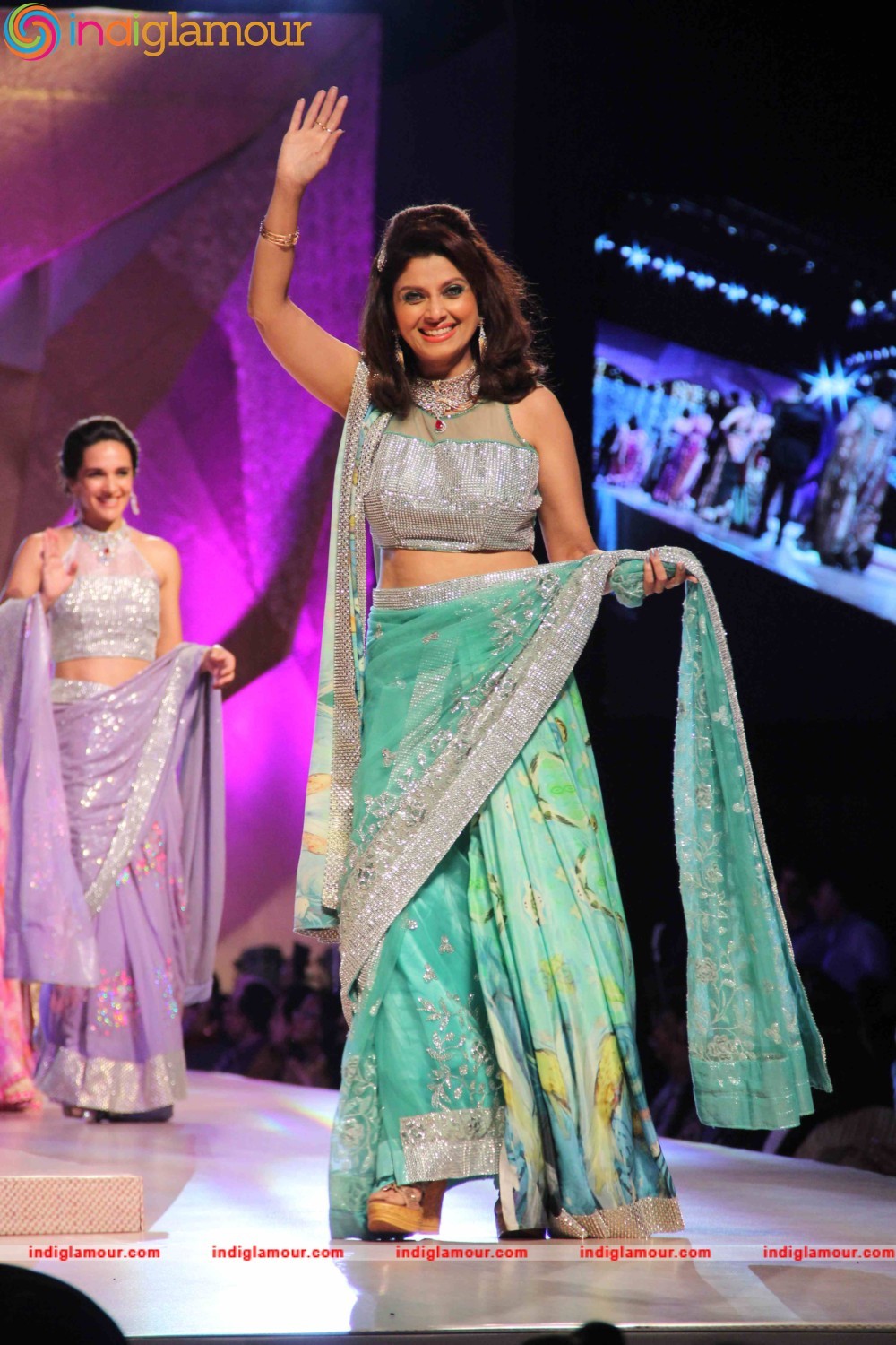 Bollywood Celebs Walks The Ramp For Manish Malhotra and Shaina NC Event hd photo