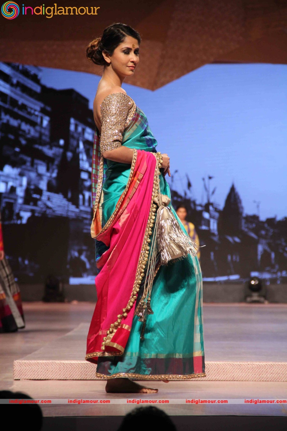 Bollywood Celebs Walks The Ramp For Manish Malhotra and Shaina NC Event hd photo