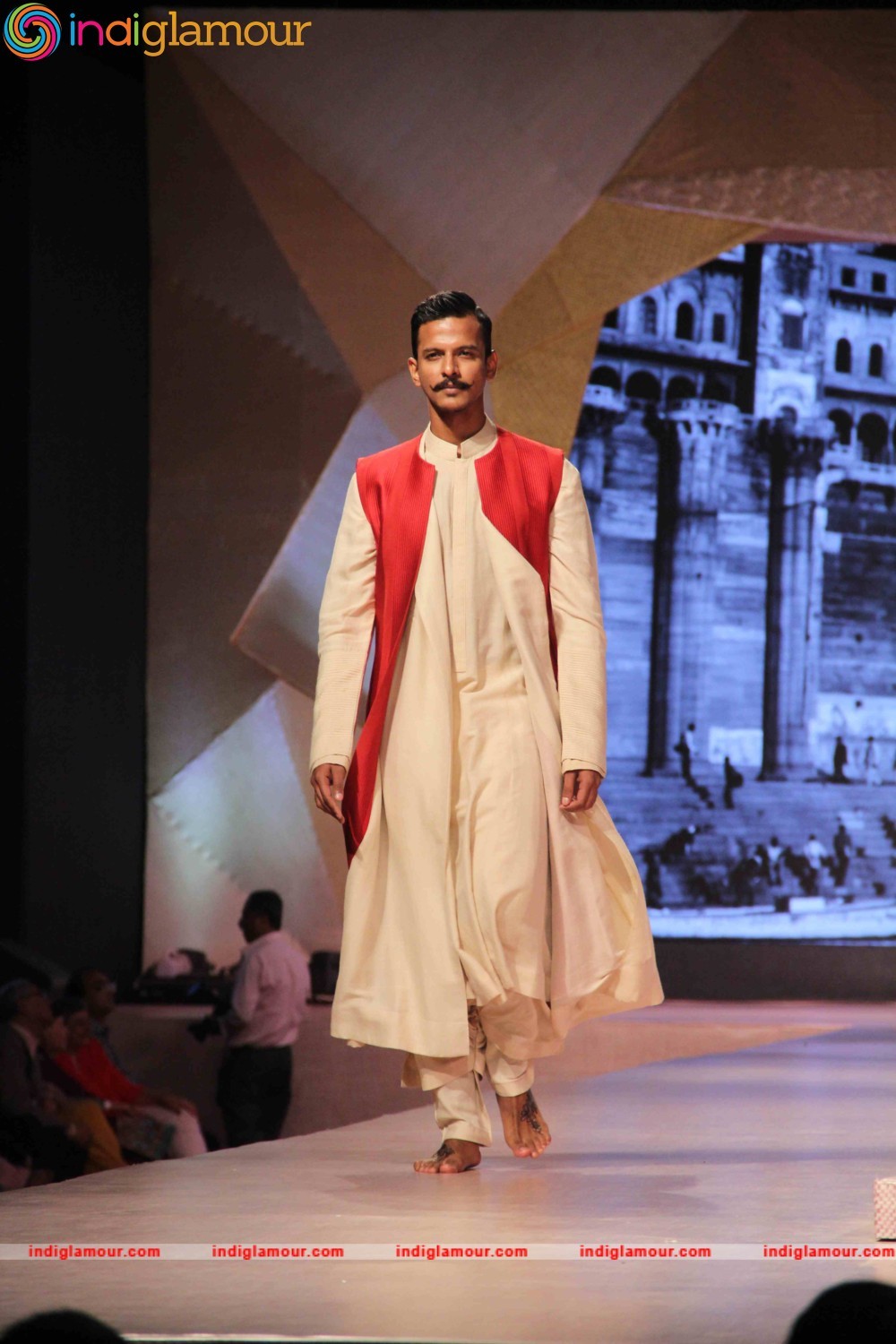 Bollywood Celebs Walks The Ramp For Manish Malhotra and Shaina NC Event hd photo