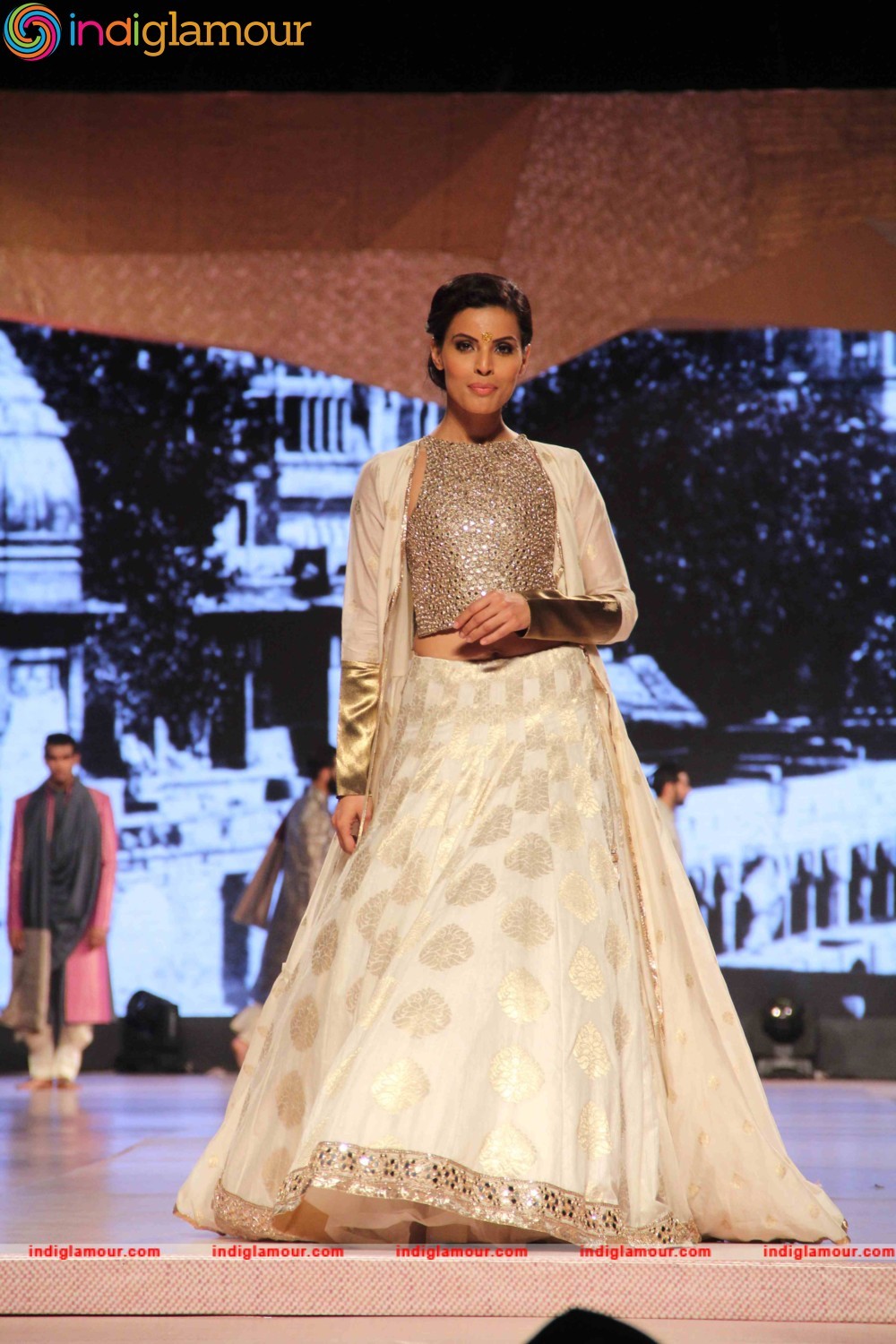 Bollywood Celebs Walks The Ramp For Manish Malhotra and Shaina NC Event hd photo