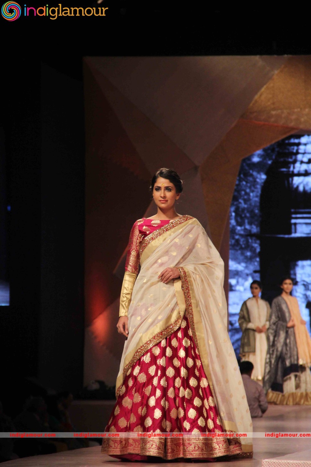 Bollywood Celebs Walks The Ramp For Manish Malhotra and Shaina NC Event hd photo