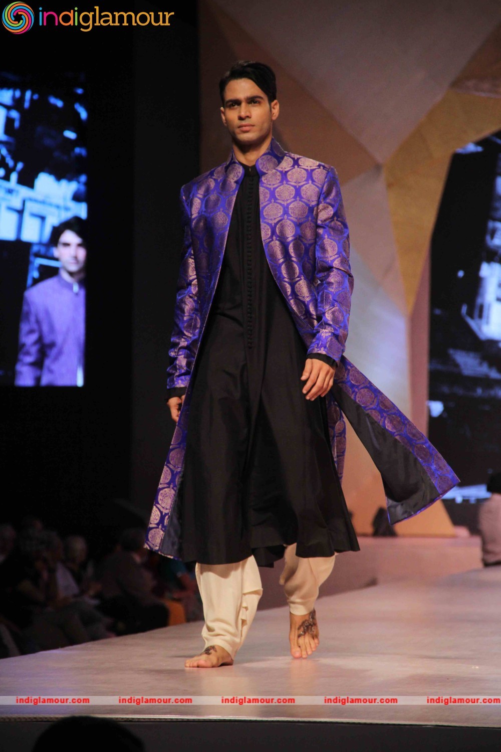 Bollywood Celebs Walks The Ramp For Manish Malhotra and Shaina NC Event hd photo