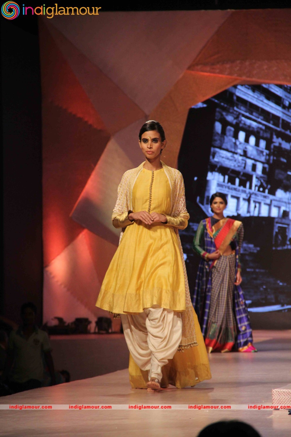 Bollywood Celebs Walks The Ramp For Manish Malhotra and Shaina NC Event hd photo