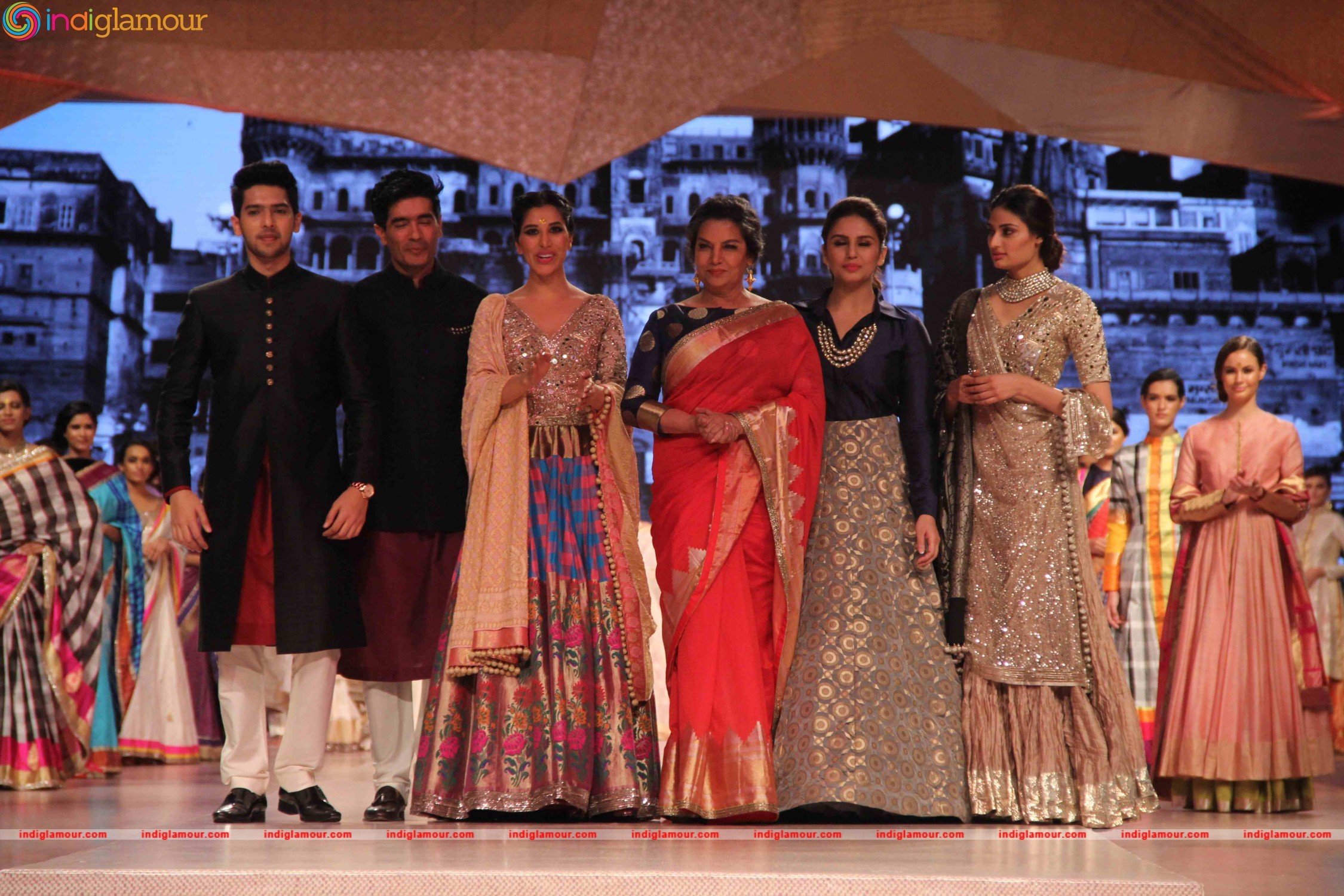 Bollywood Celebs Walks The Ramp For Manish Malhotra and Shaina NC Event hd photo