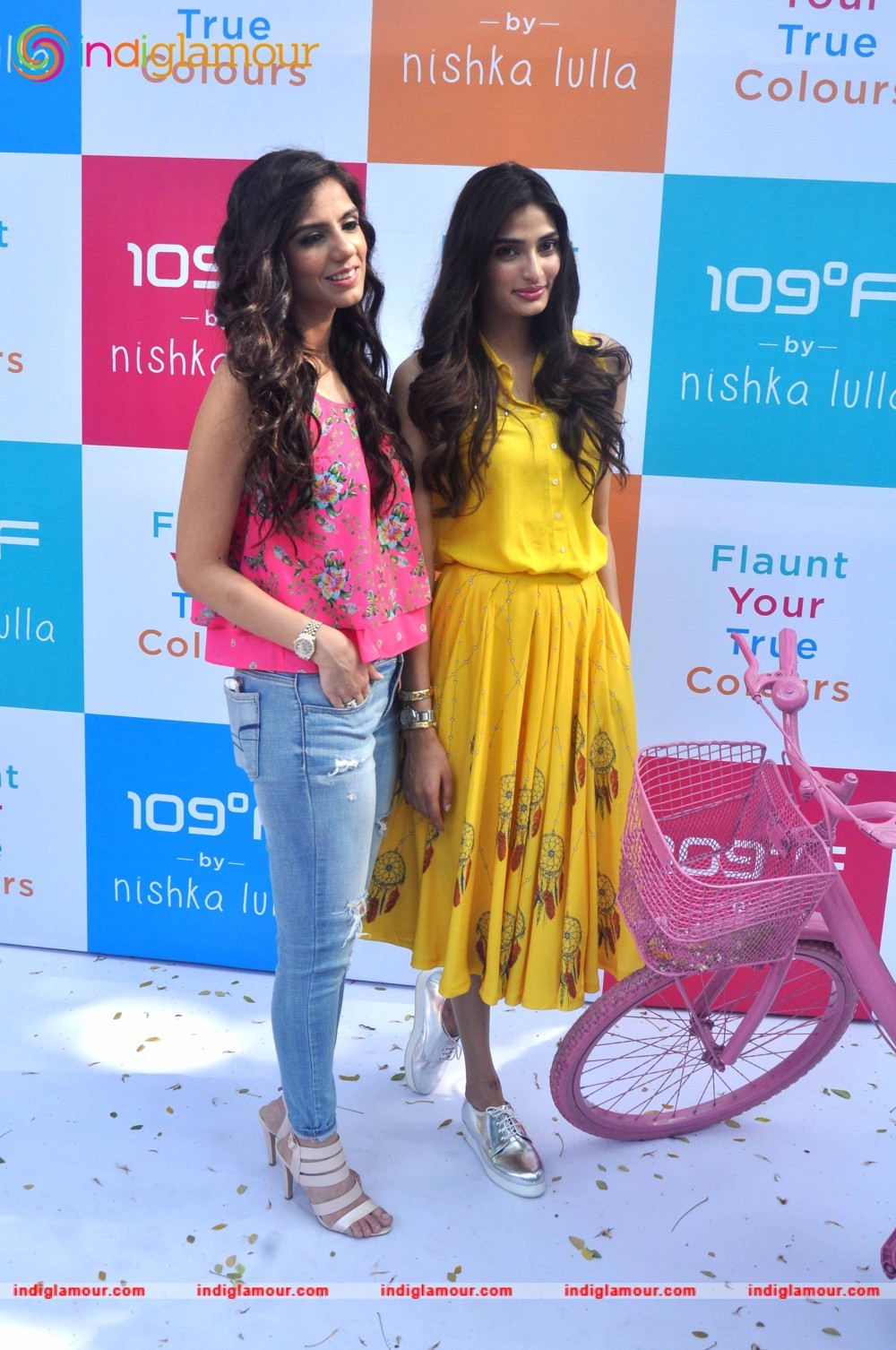 Launch of Nishka Lulla New Summer Collection Event hd photo