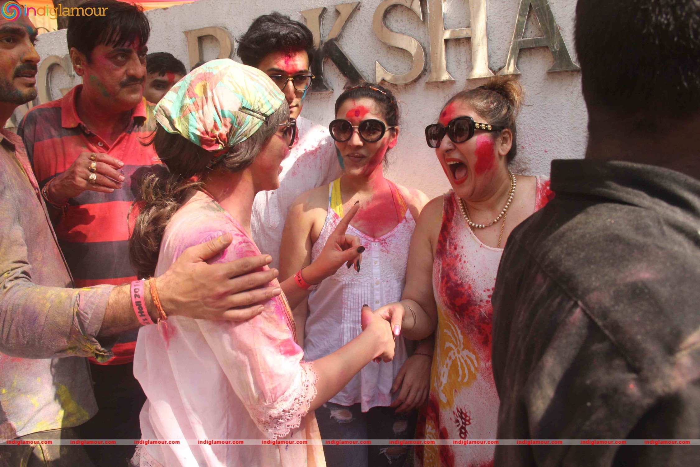 Bollywood Celebrates Holi Festival 2016 Event hd photo
