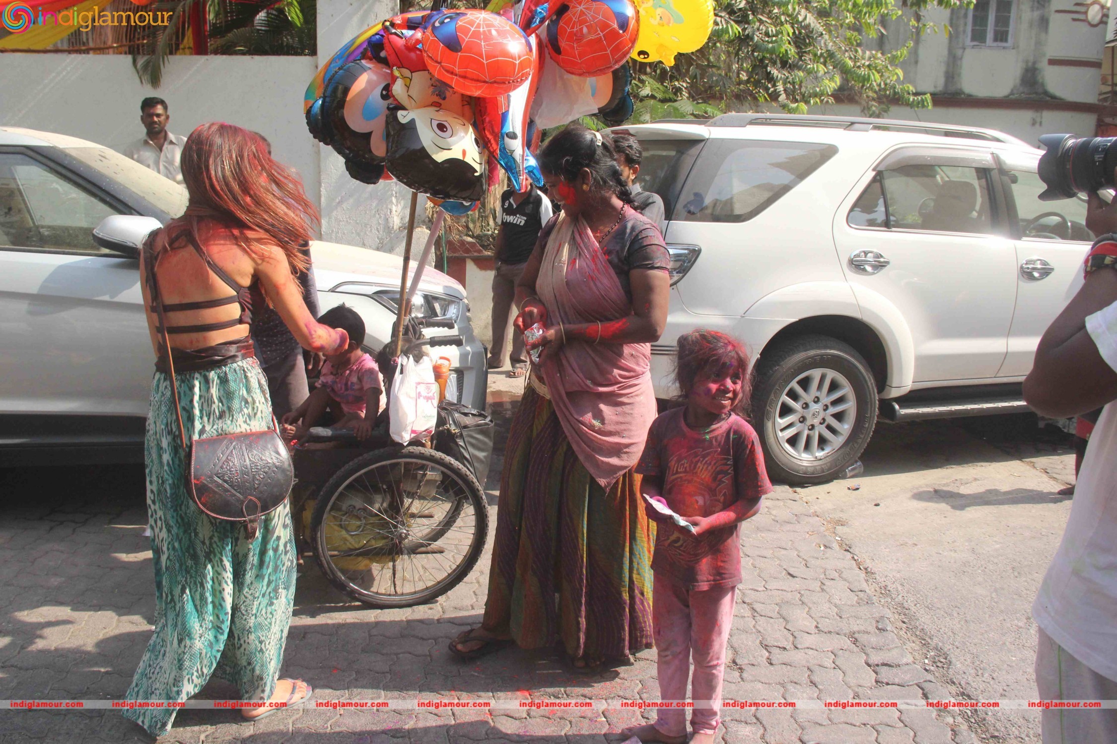 Bollywood Celebrates Holi Festival 2016 Event hd photo