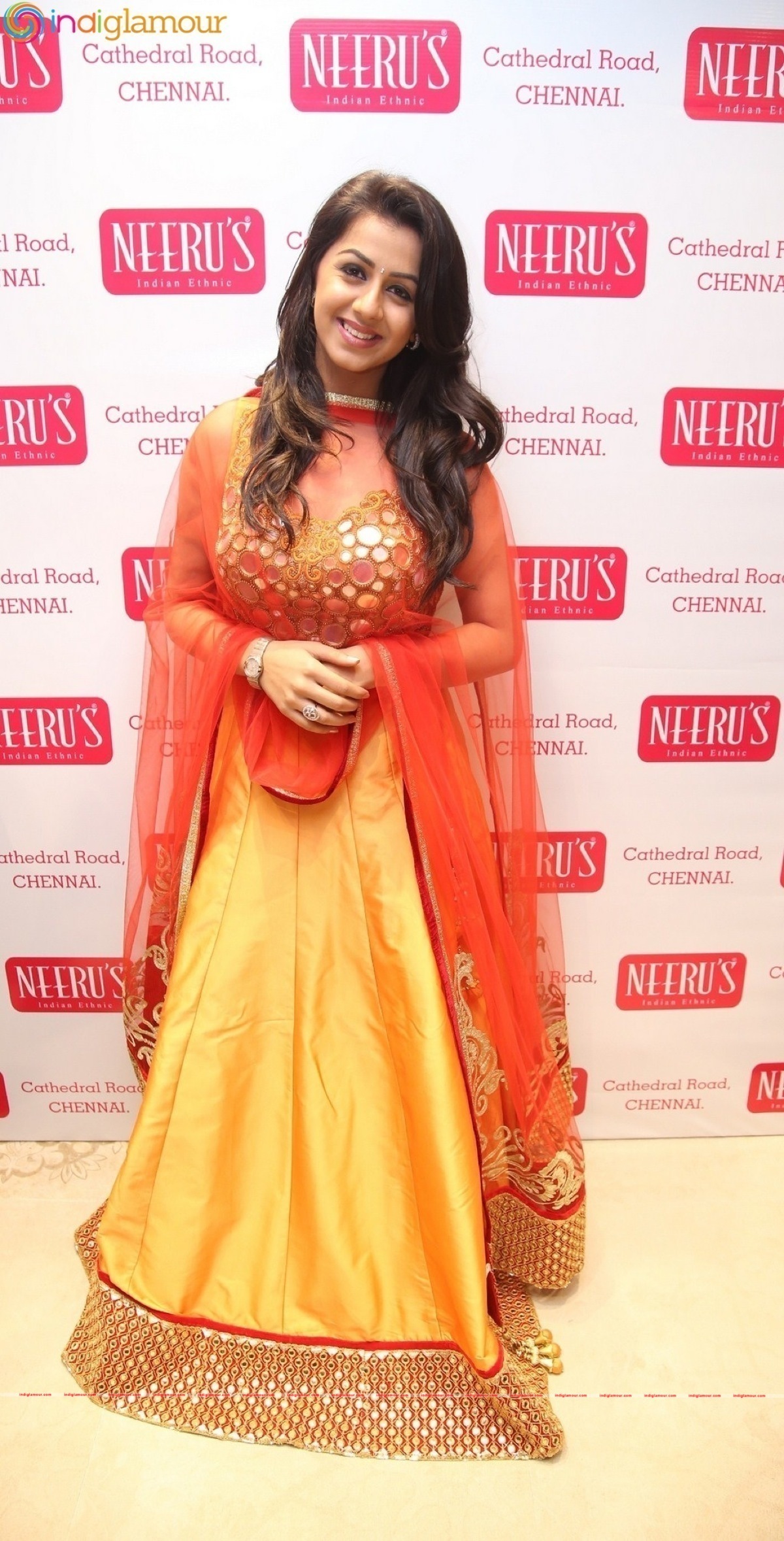 Karishma Kapoor launches Neeru's in Chennai Event hd photo