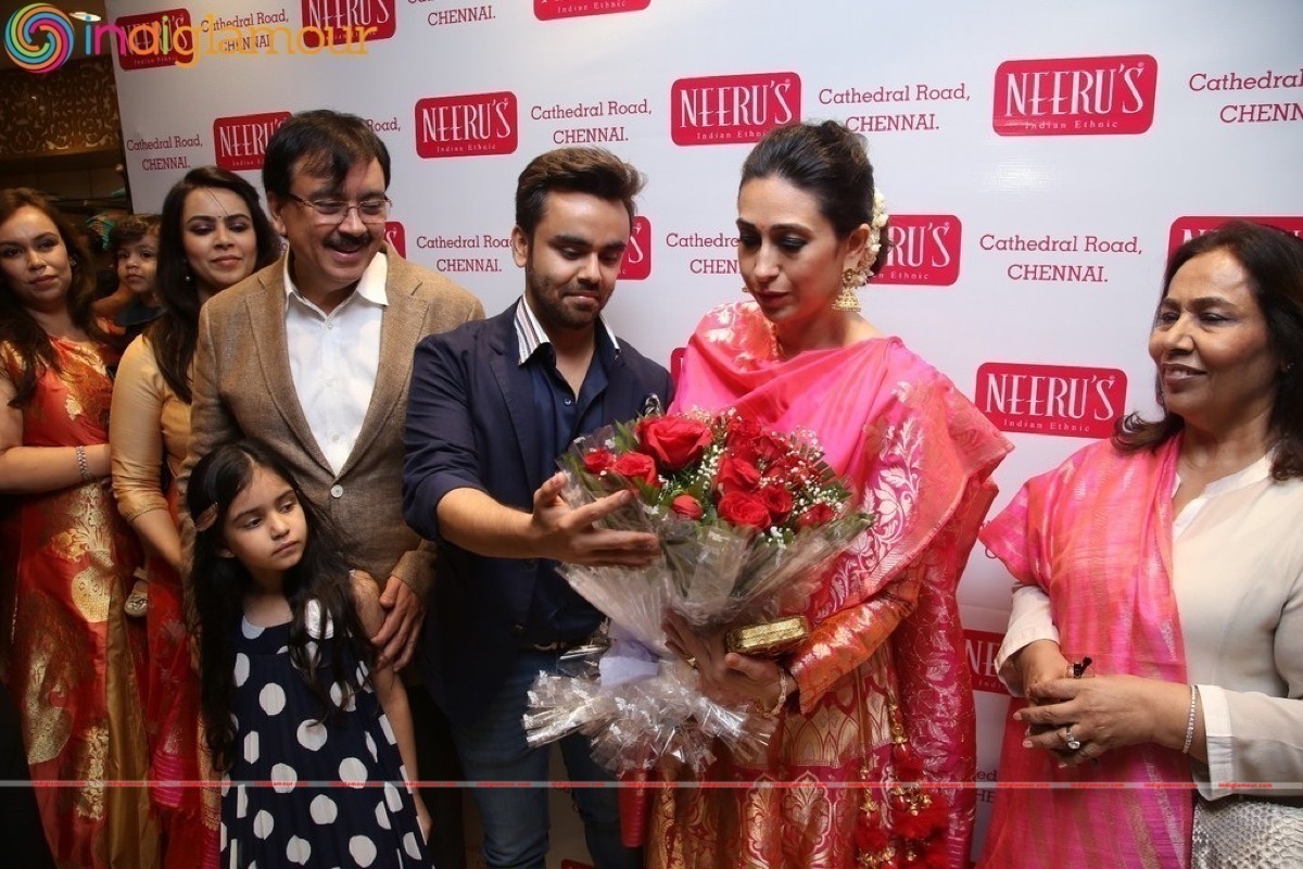 Karishma Kapoor launches Neeru's in Chennai Event hd photo