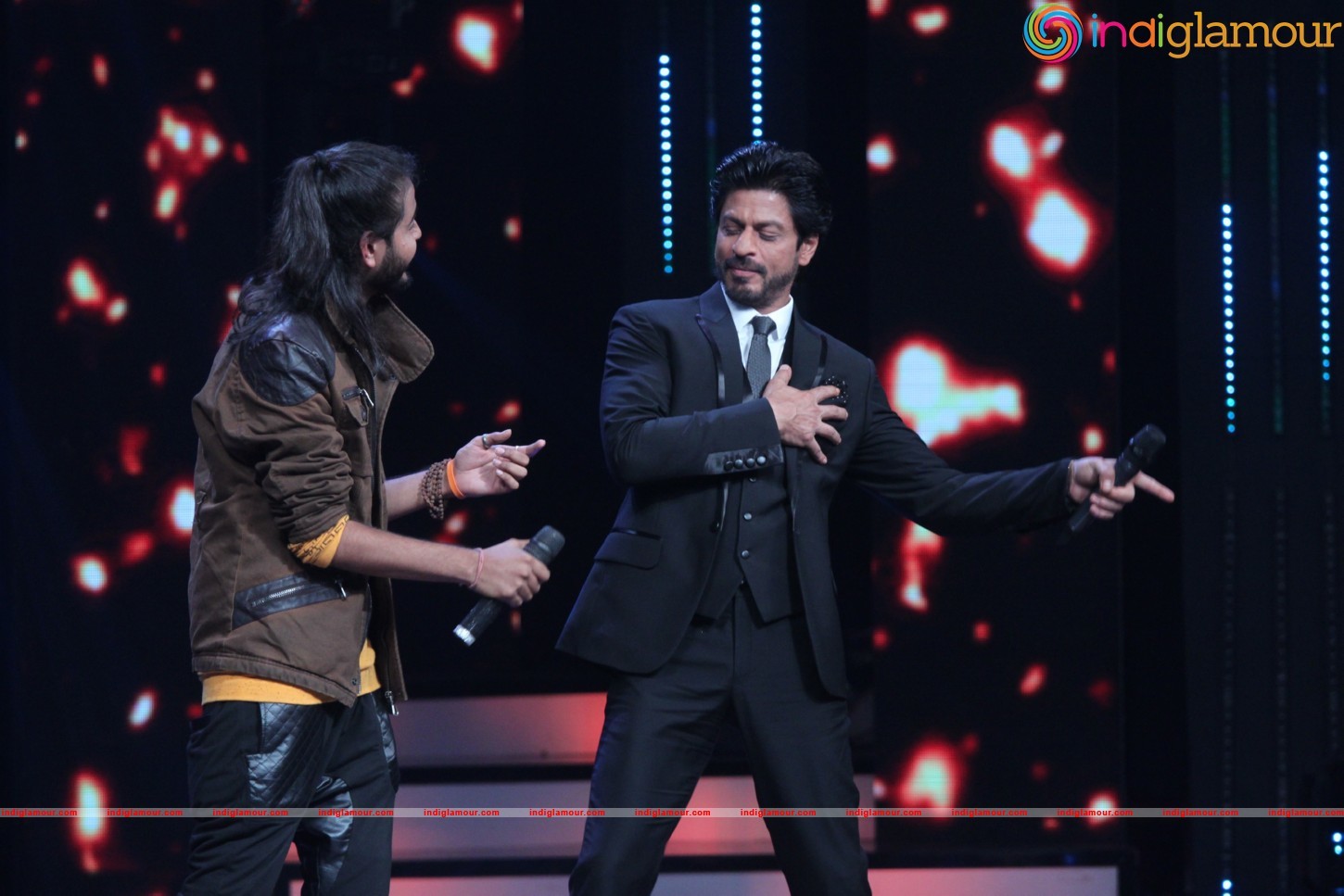 Shah Rukh Khan For The Grand Premiere Of Sa Re Ga Ma Pa 2 Event hd photo