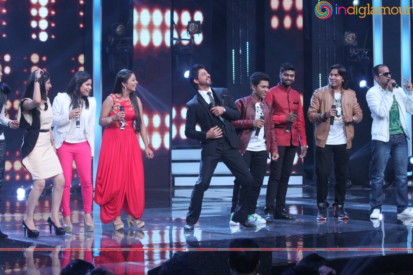 Shah Rukh Khan For The Grand Premiere Of Sa Re Ga Ma Pa 2 Event hd photo