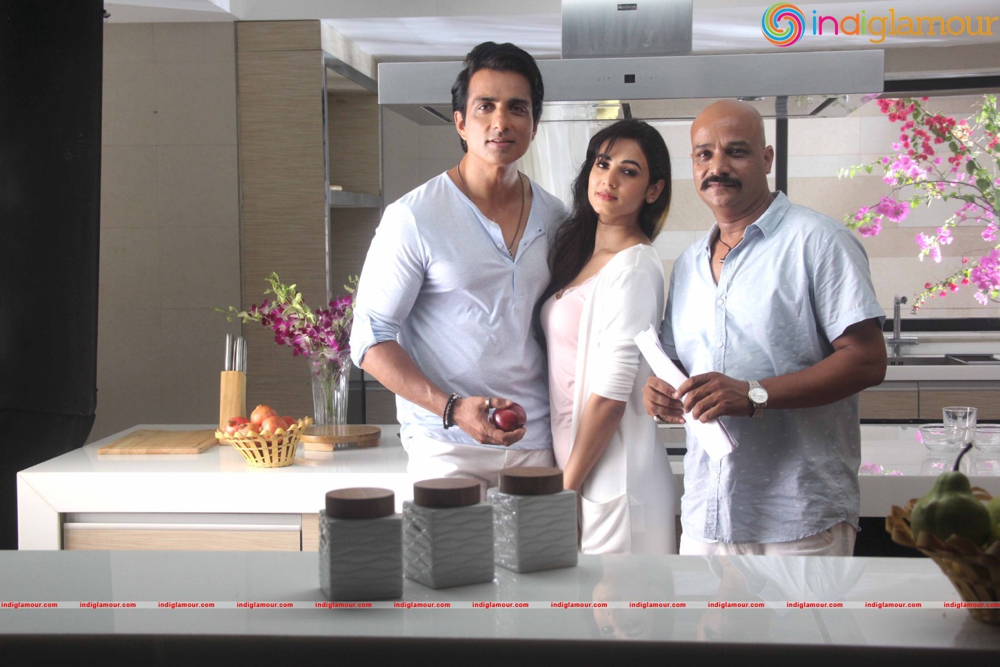 Sonu Sood Flex Appeal Makes Him Brand Ambassador Texmo Pipe Fittings Event hd photo