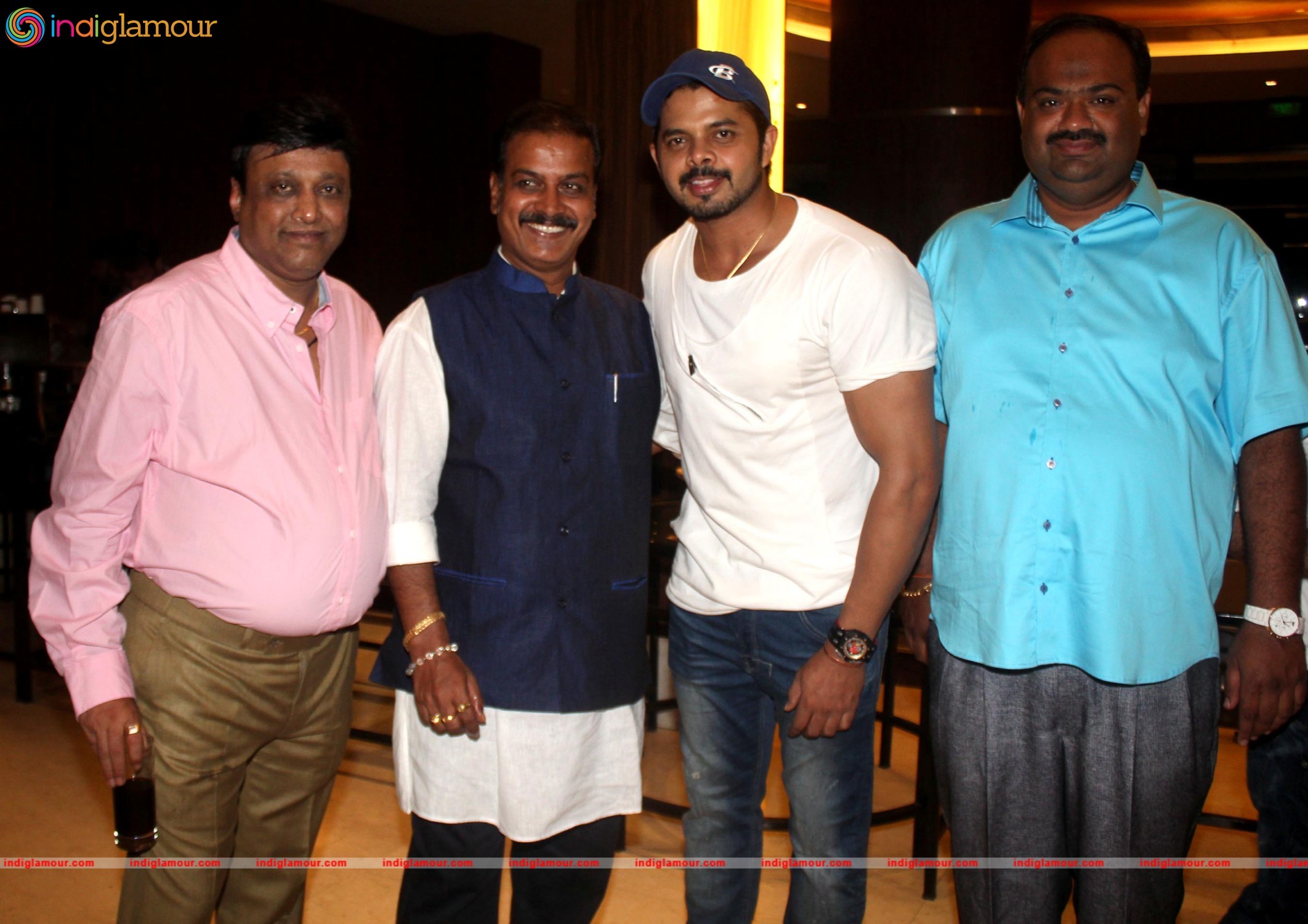 Bollywood Celebs at Producer Manik Soni Birthday Party Event hd photo