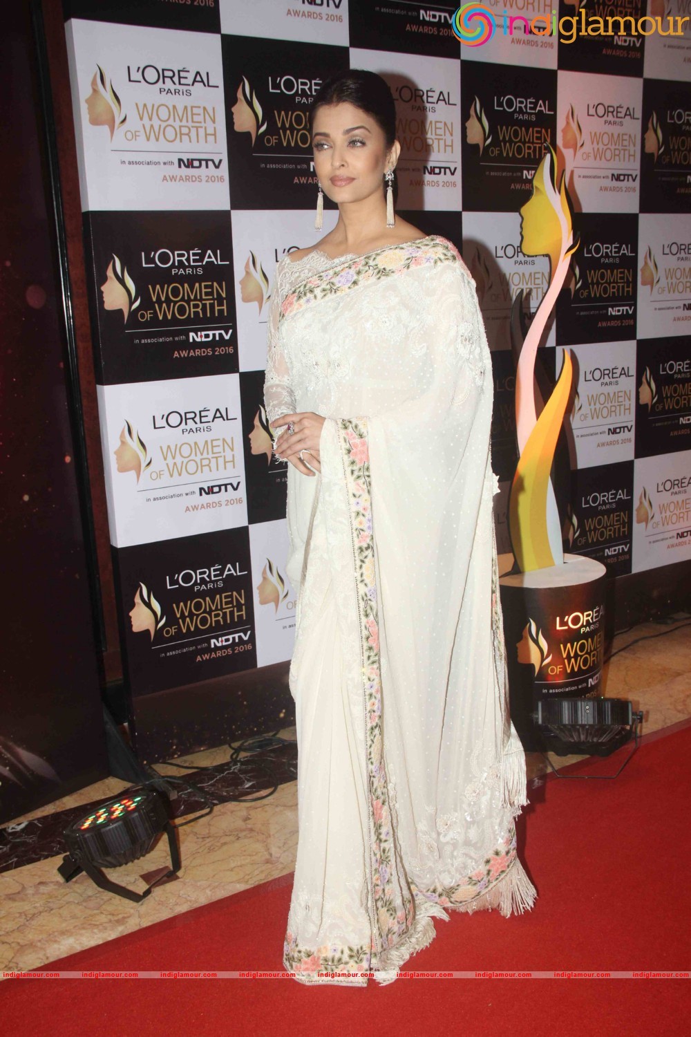 L Oreal Paris Women of Worth Awards Event hd photo