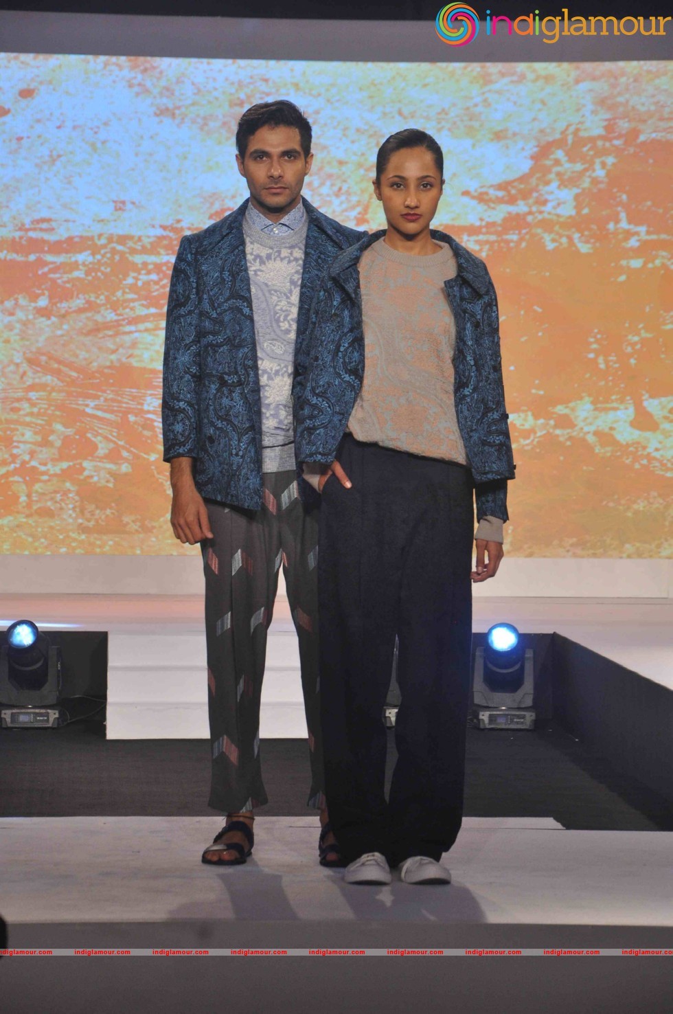 Vidyut Jamwal And Aditi Rao Hydari Walk The Ramp For The Woolmark Show Event hd photo